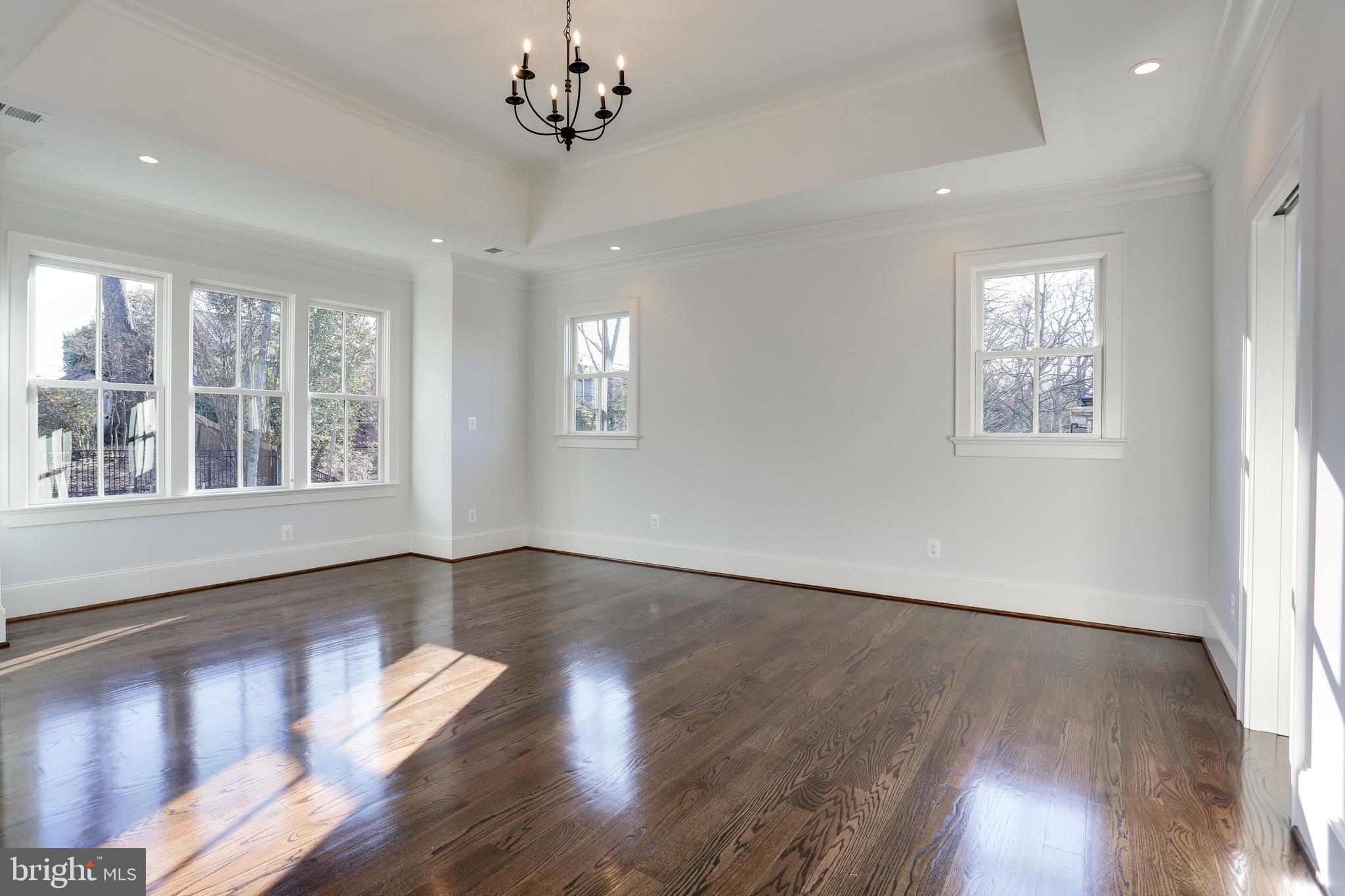 STRATFORD HILLS - Residential