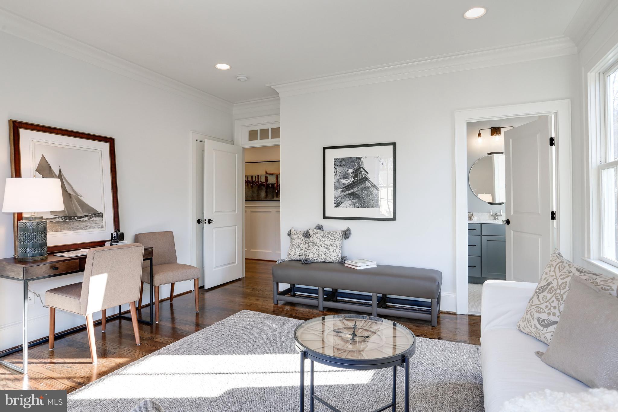 STRATFORD HILLS - Residential