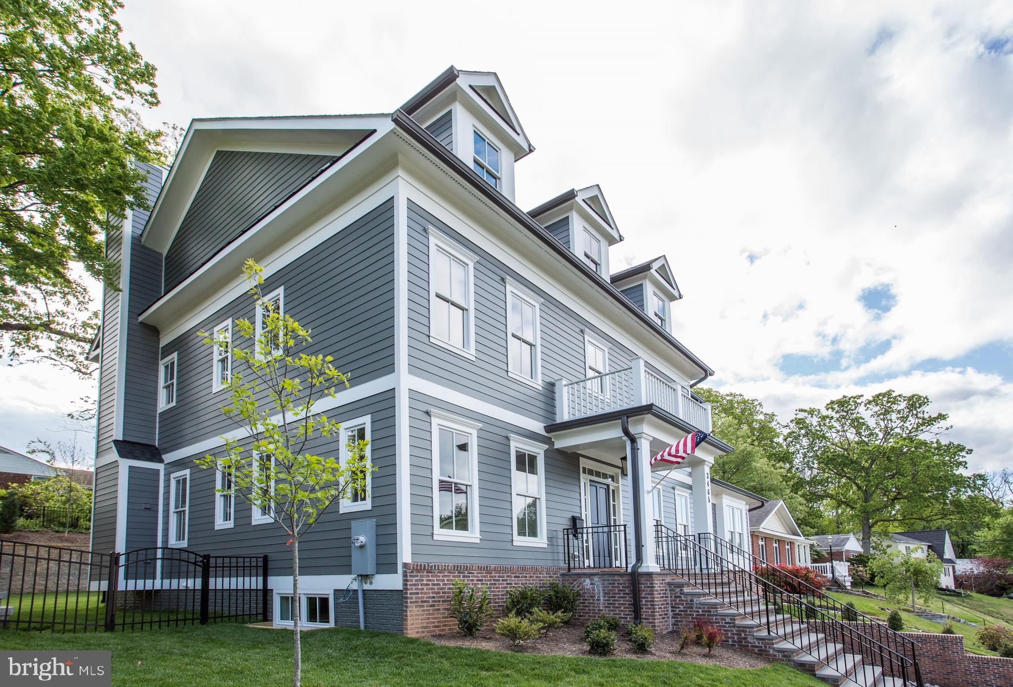 STRATFORD HILLS - Residential