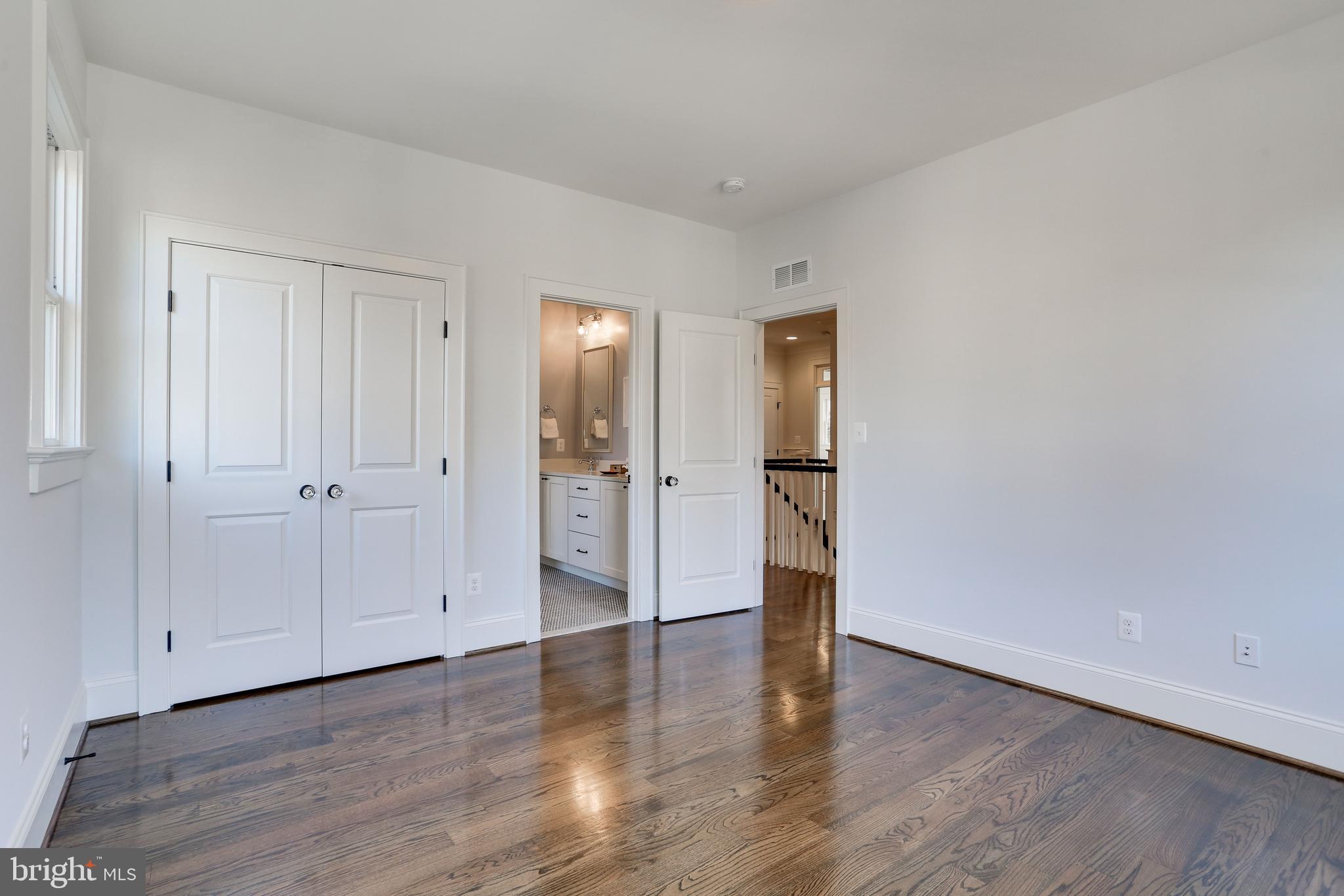 STRATFORD HILLS - Residential