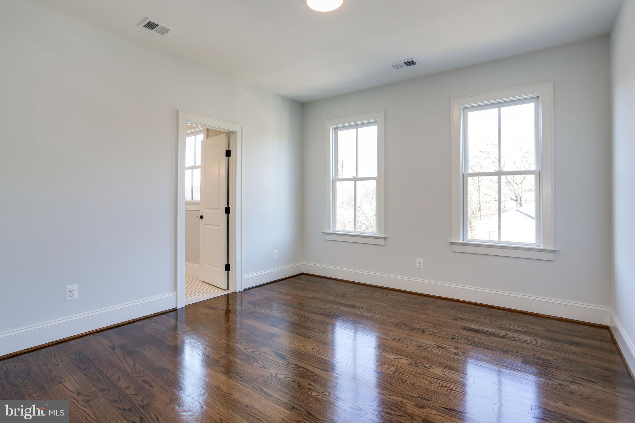 STRATFORD HILLS - Residential