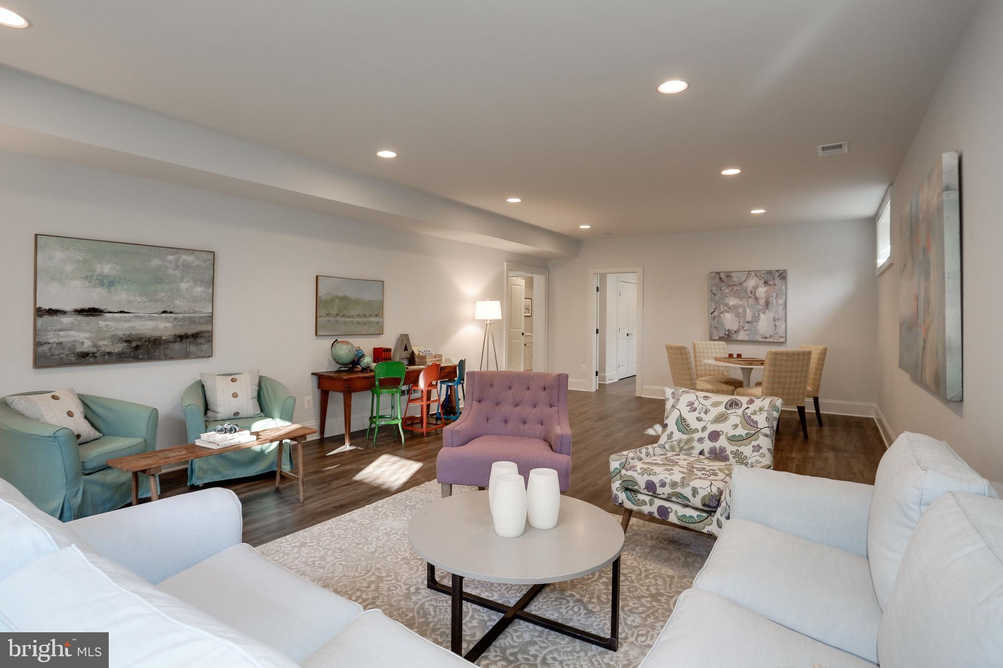 STRATFORD HILLS - Residential