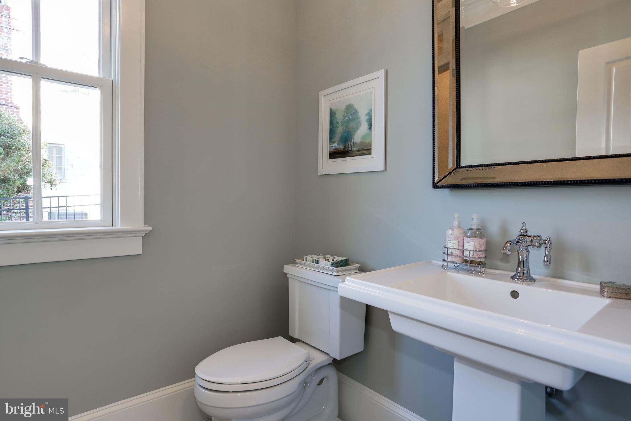 STRATFORD HILLS - Residential