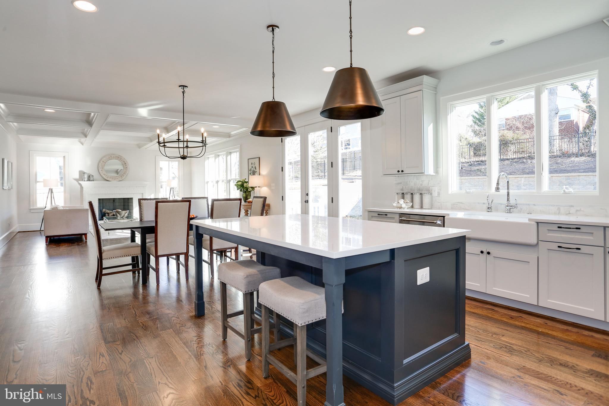 STRATFORD HILLS - Residential