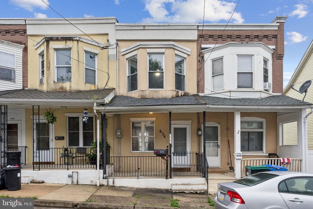 Photo of 634 Ontario Street, BETHLEHEM, PA 18015 (MLS # PANH2008080)