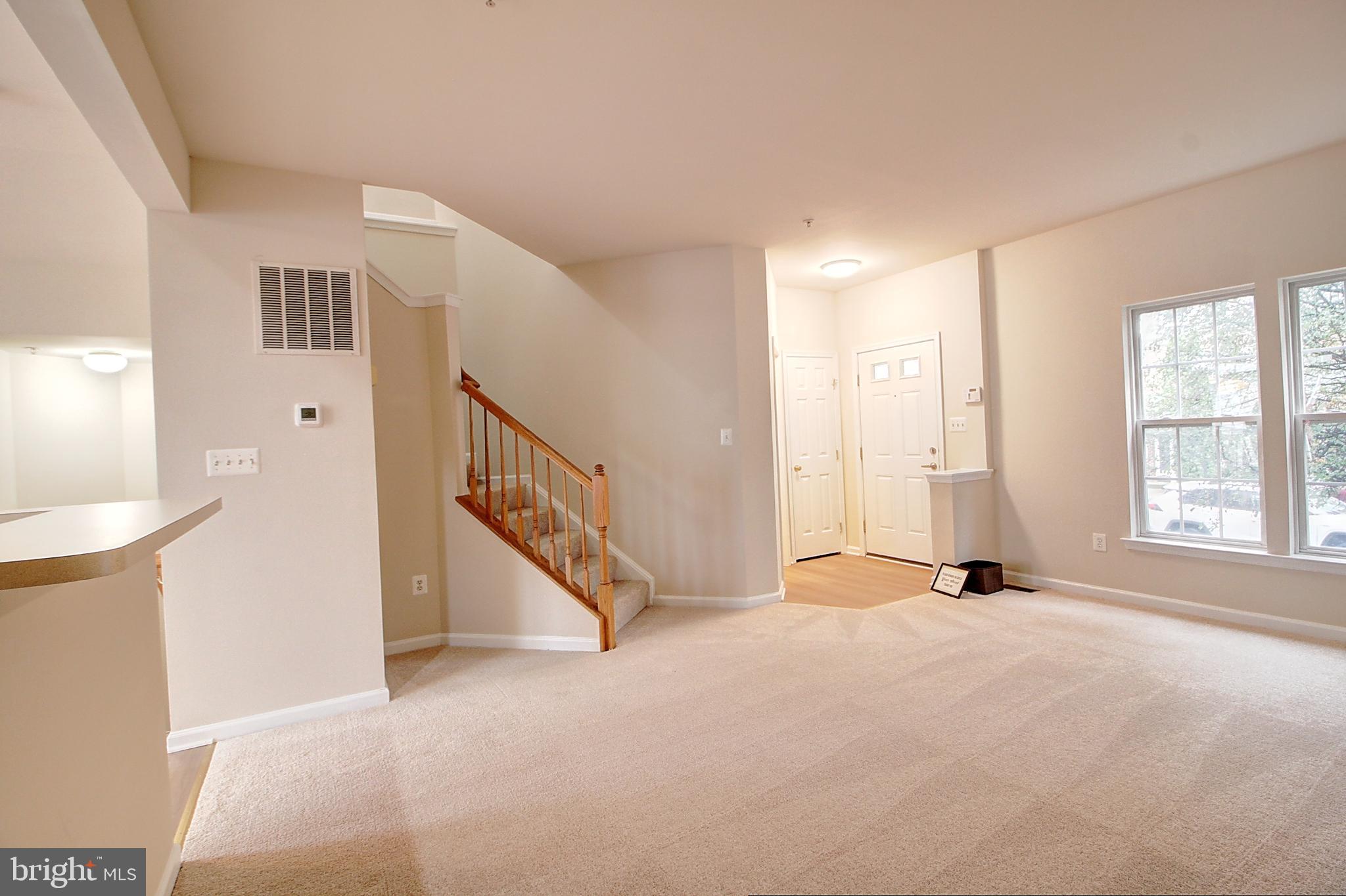 DEARBOUGHT - Residential Lease