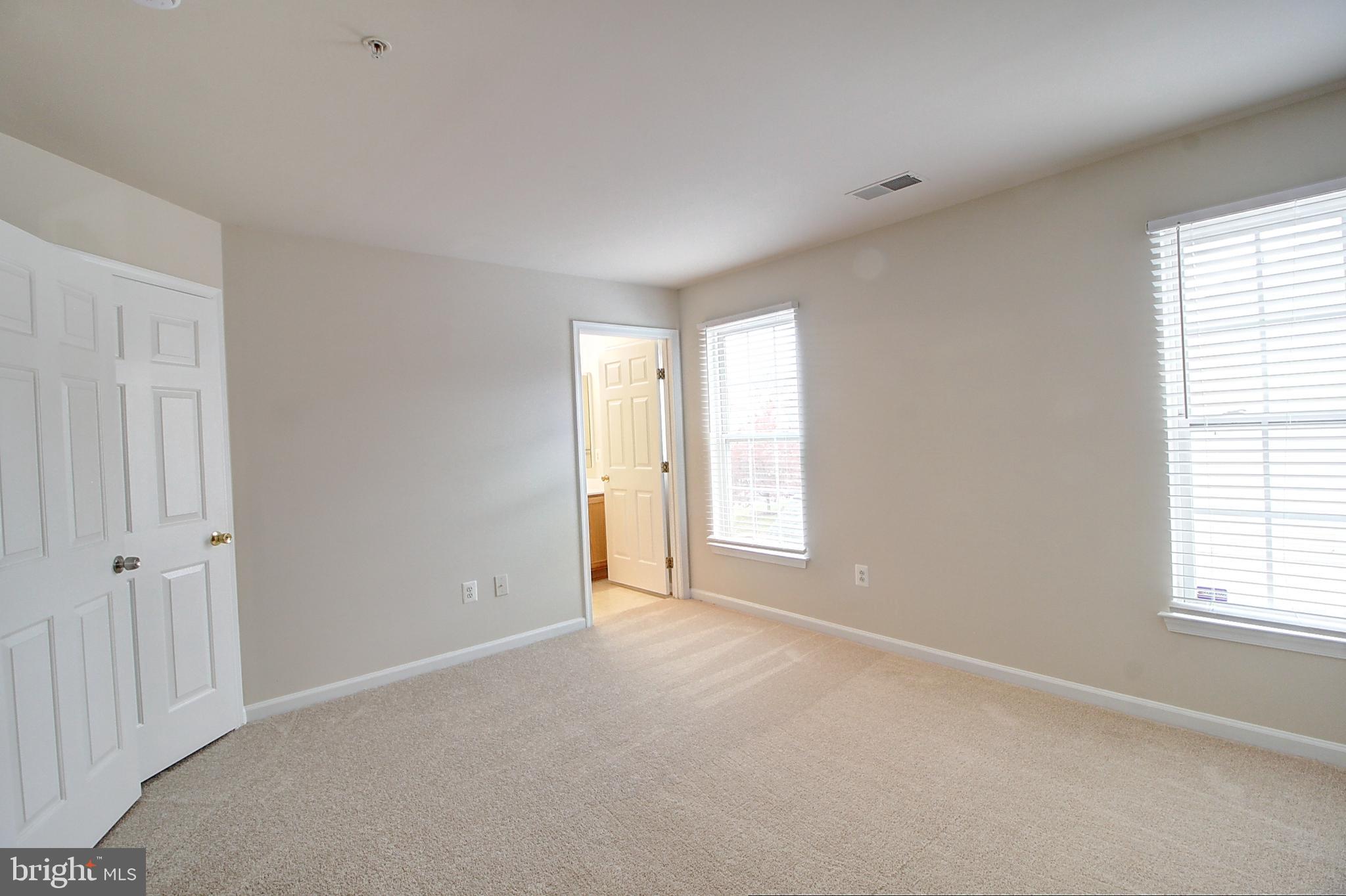 DEARBOUGHT - Residential Lease