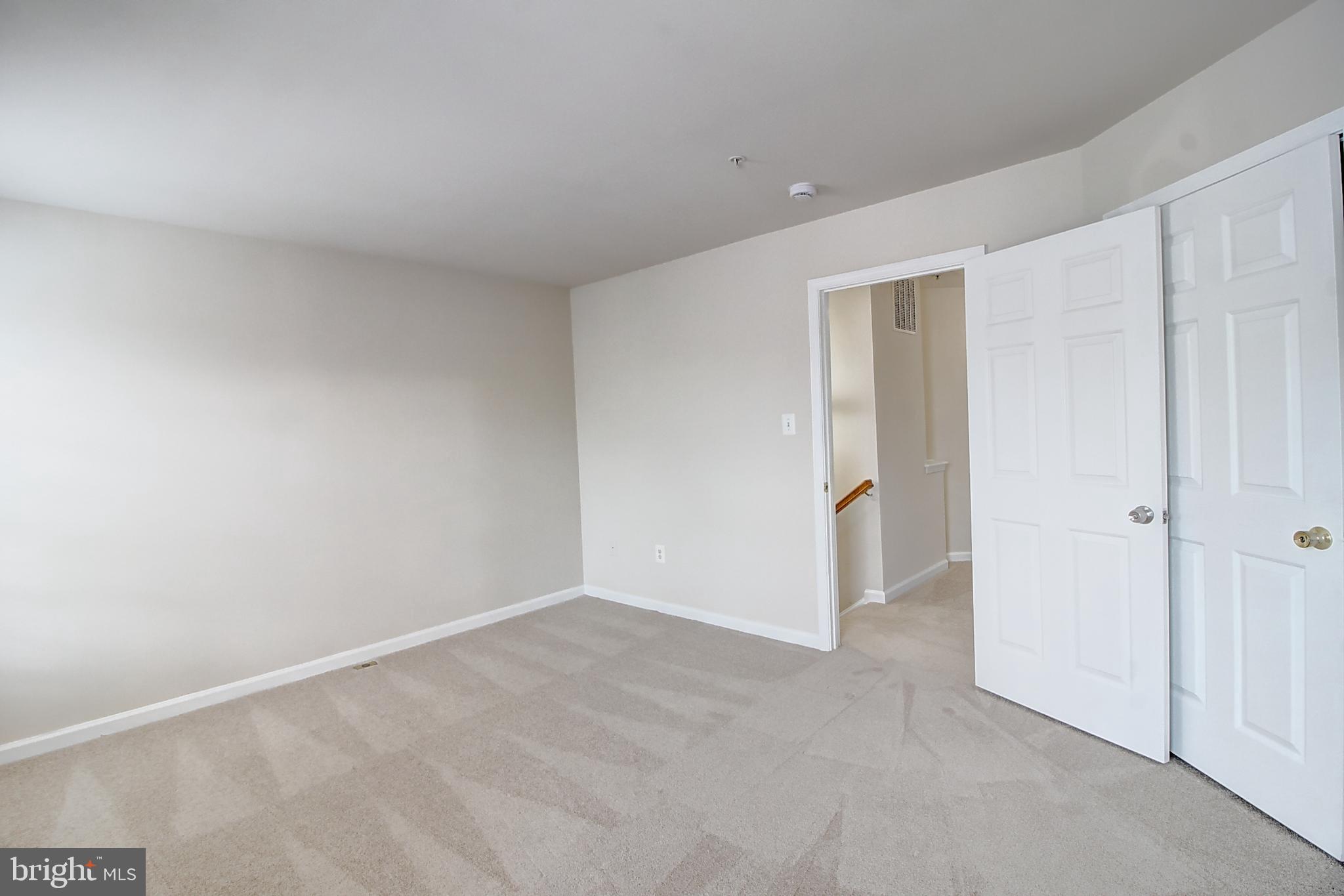 DEARBOUGHT - Residential Lease