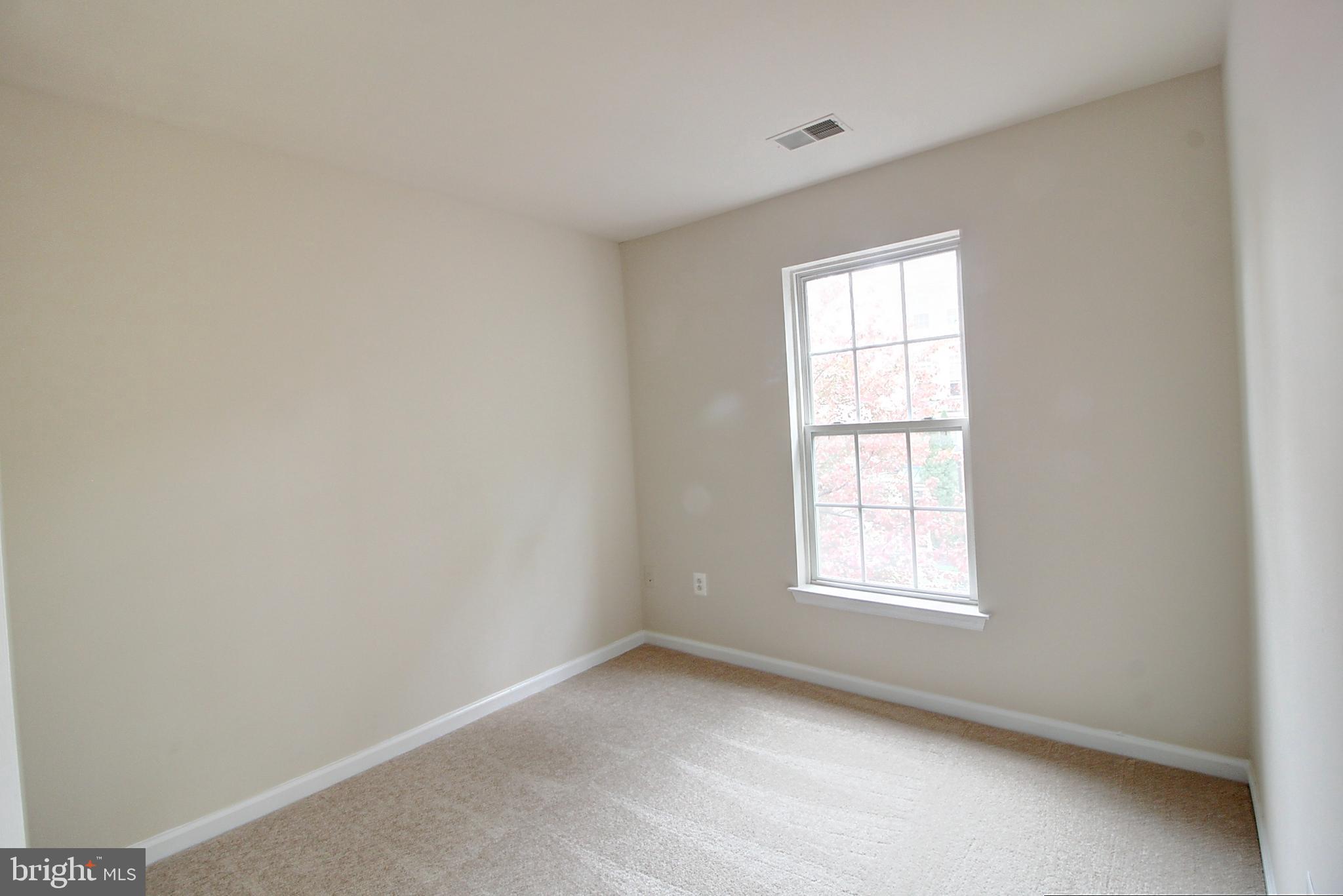 DEARBOUGHT - Residential Lease