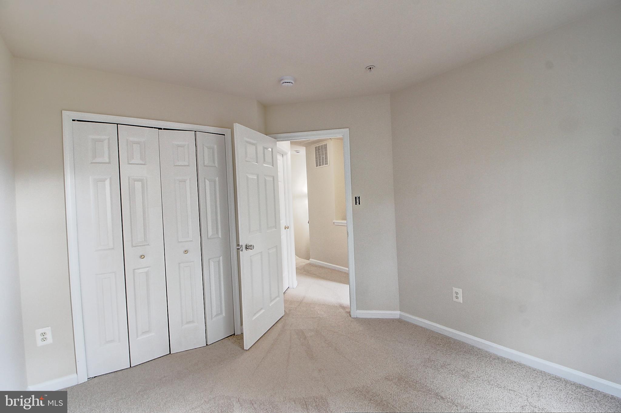 DEARBOUGHT - Residential Lease