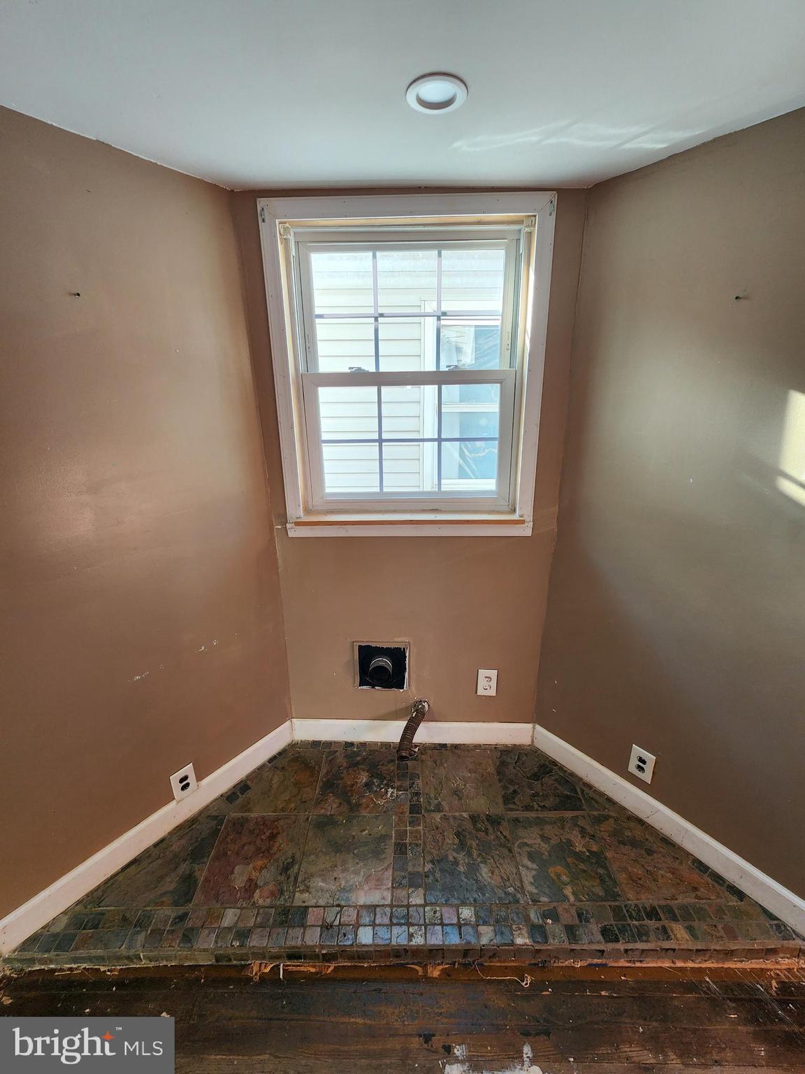 TURNER STATION - Residential