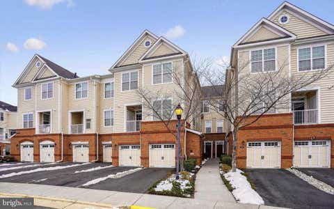 Condo For Rent - 23255 Milltown Knoll Square #111<br/> ASHBURN, VA 20148