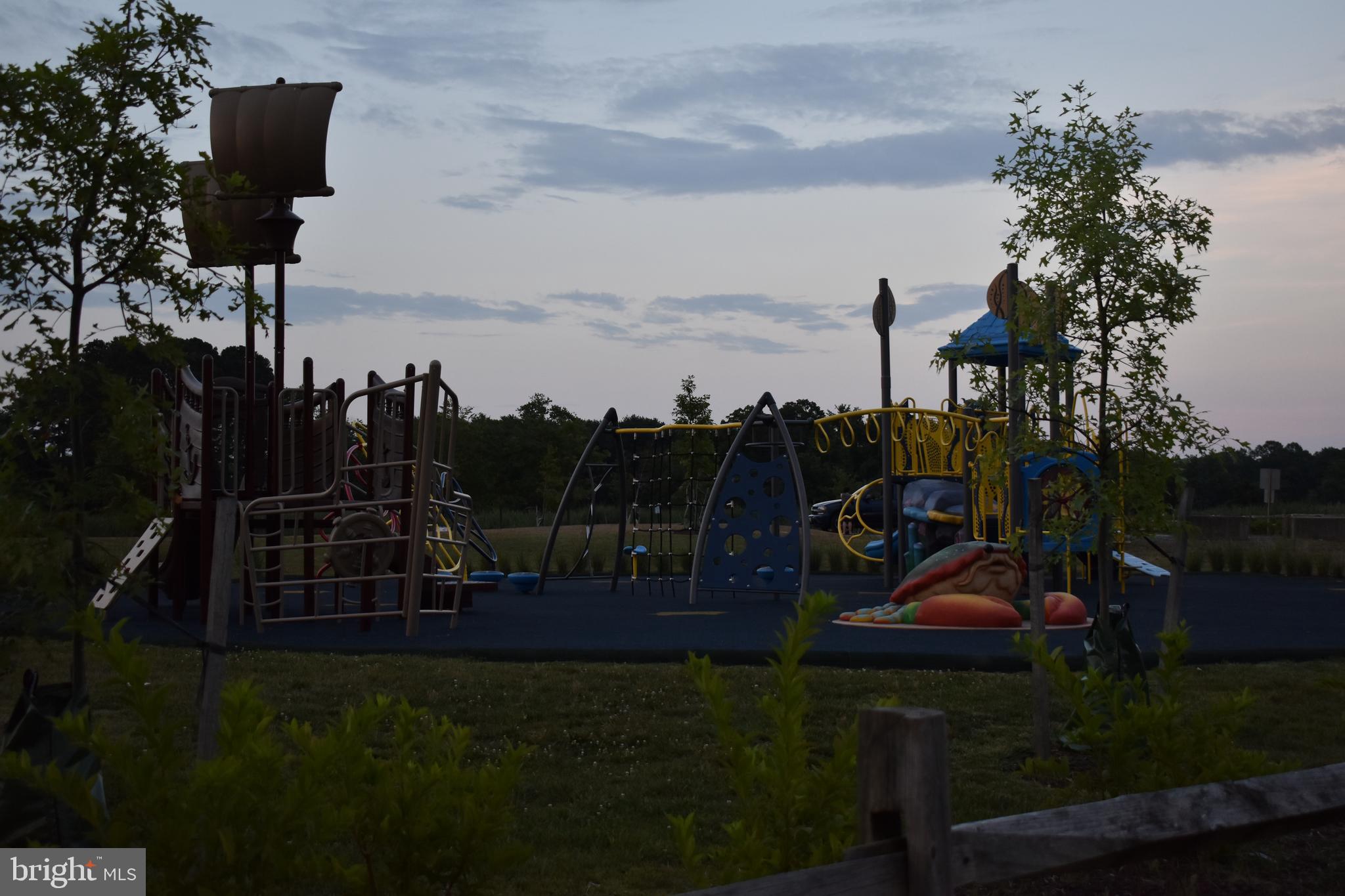 HISTORIC CENTREVILLE - Commercial Sale