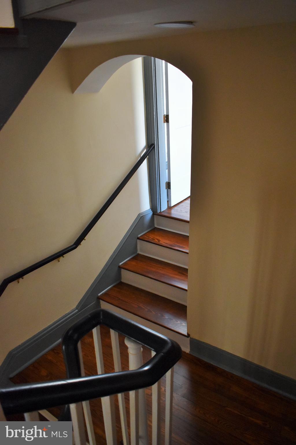 HISTORIC CENTREVILLE - Commercial Sale