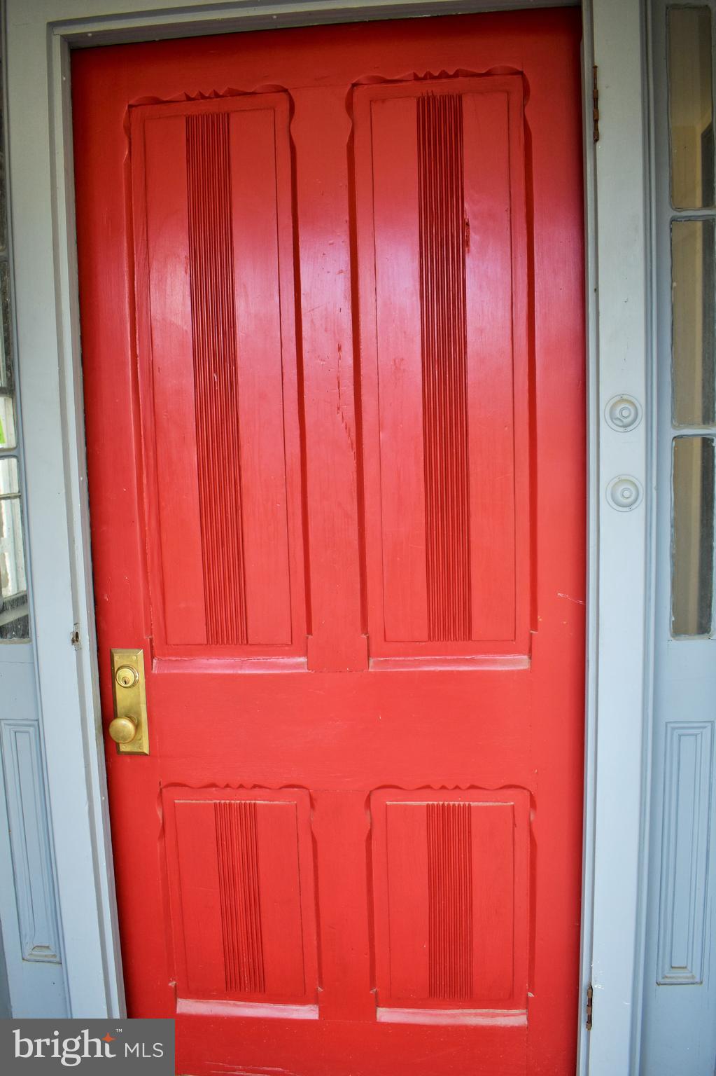 HISTORIC CENTREVILLE - Commercial Sale