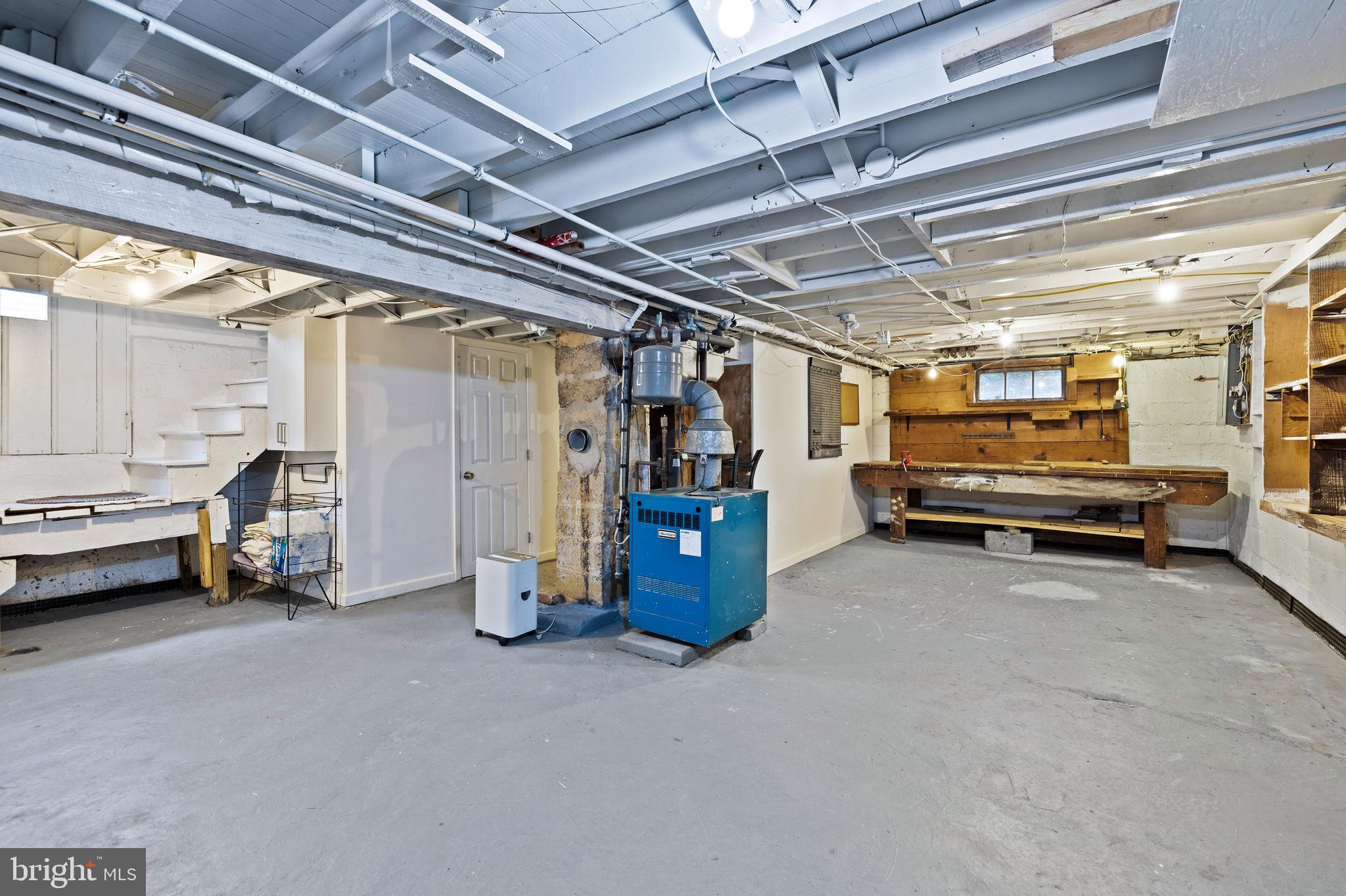 LAKE FALLS - Residential