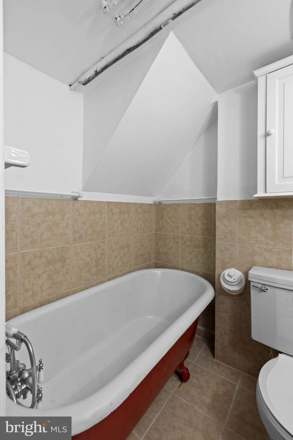 LAKE FALLS - Residential