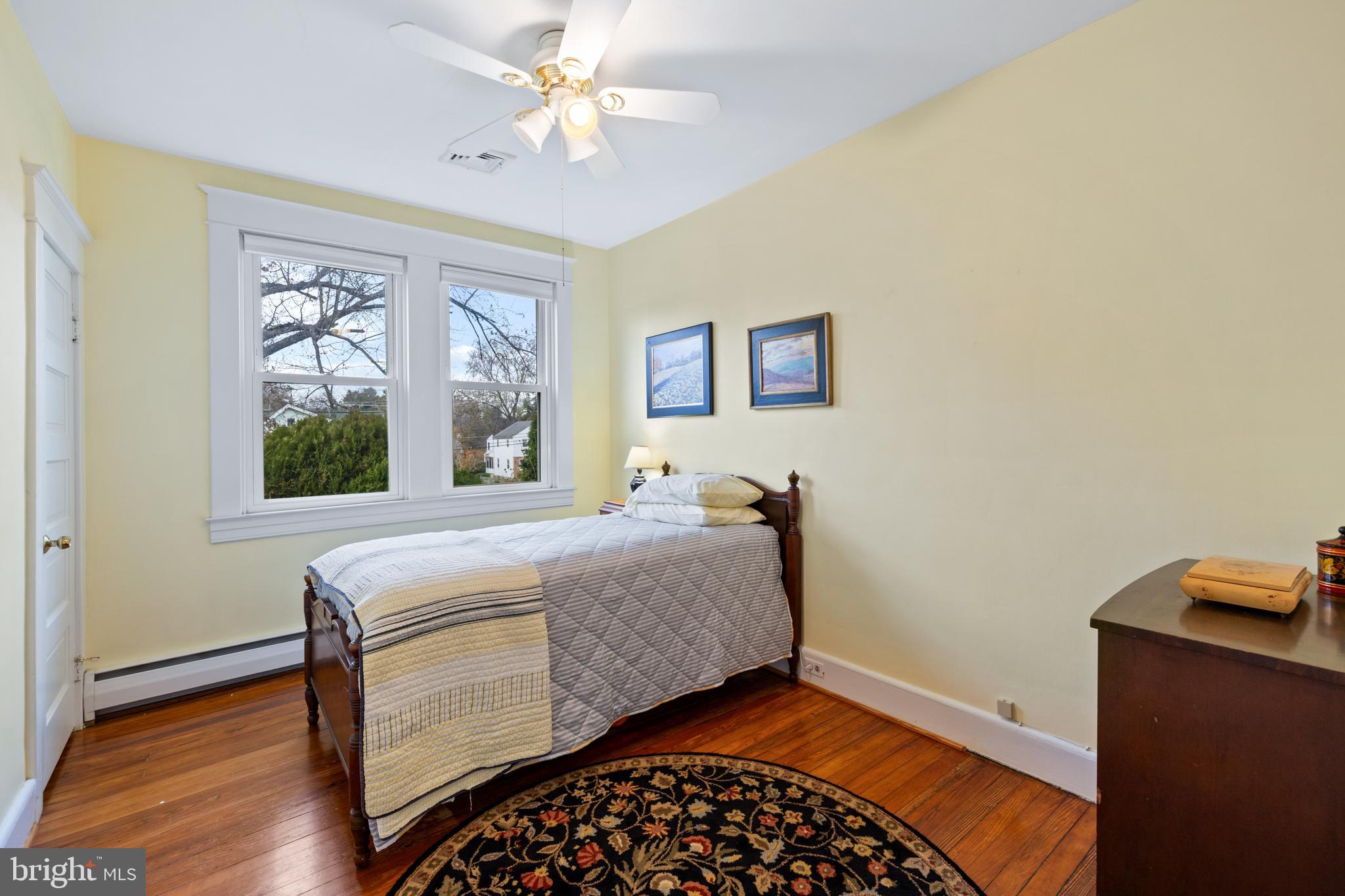 LAKE FALLS - Residential