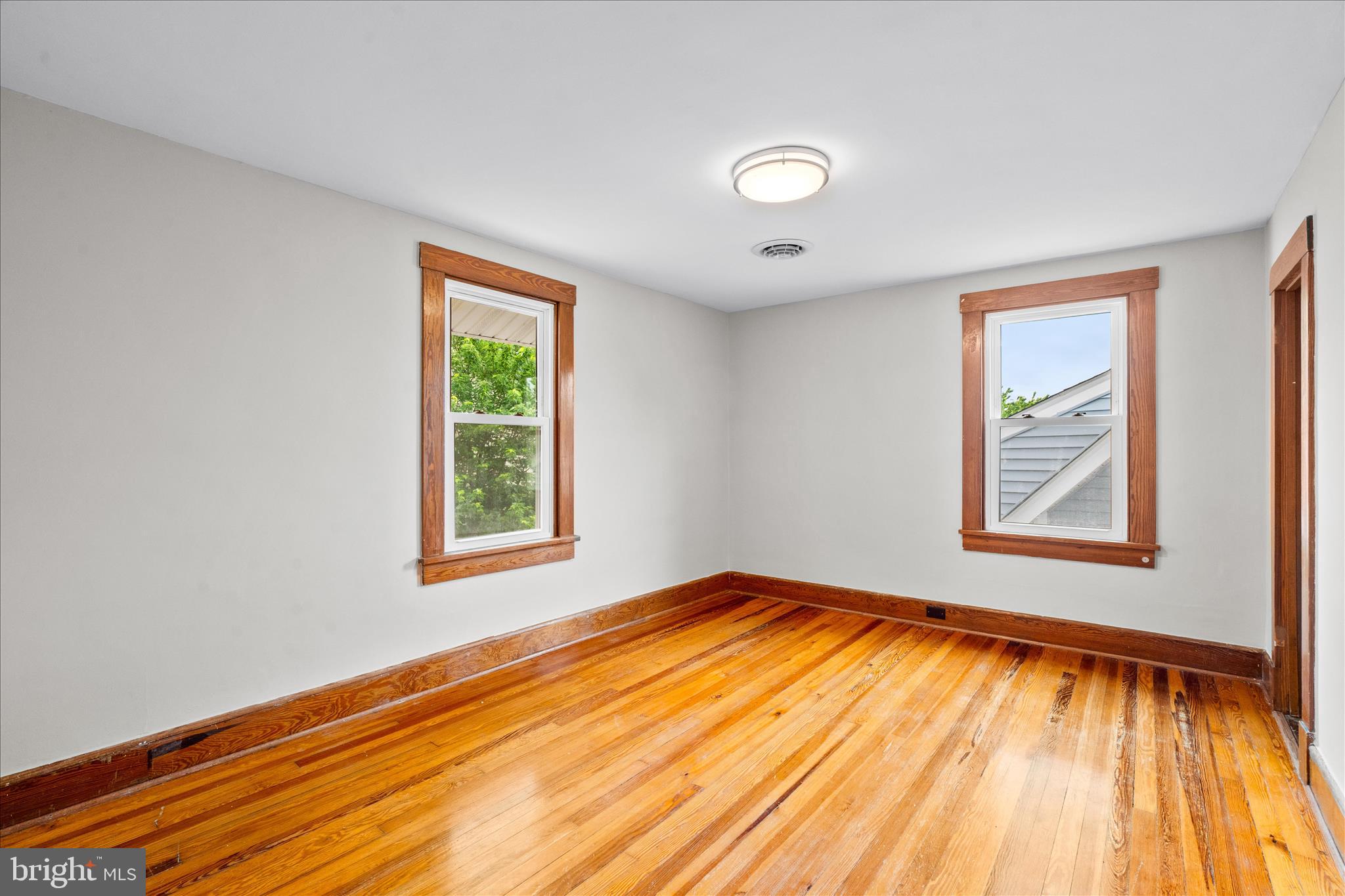 DOWNTOWN BRUNSWICK - Residential