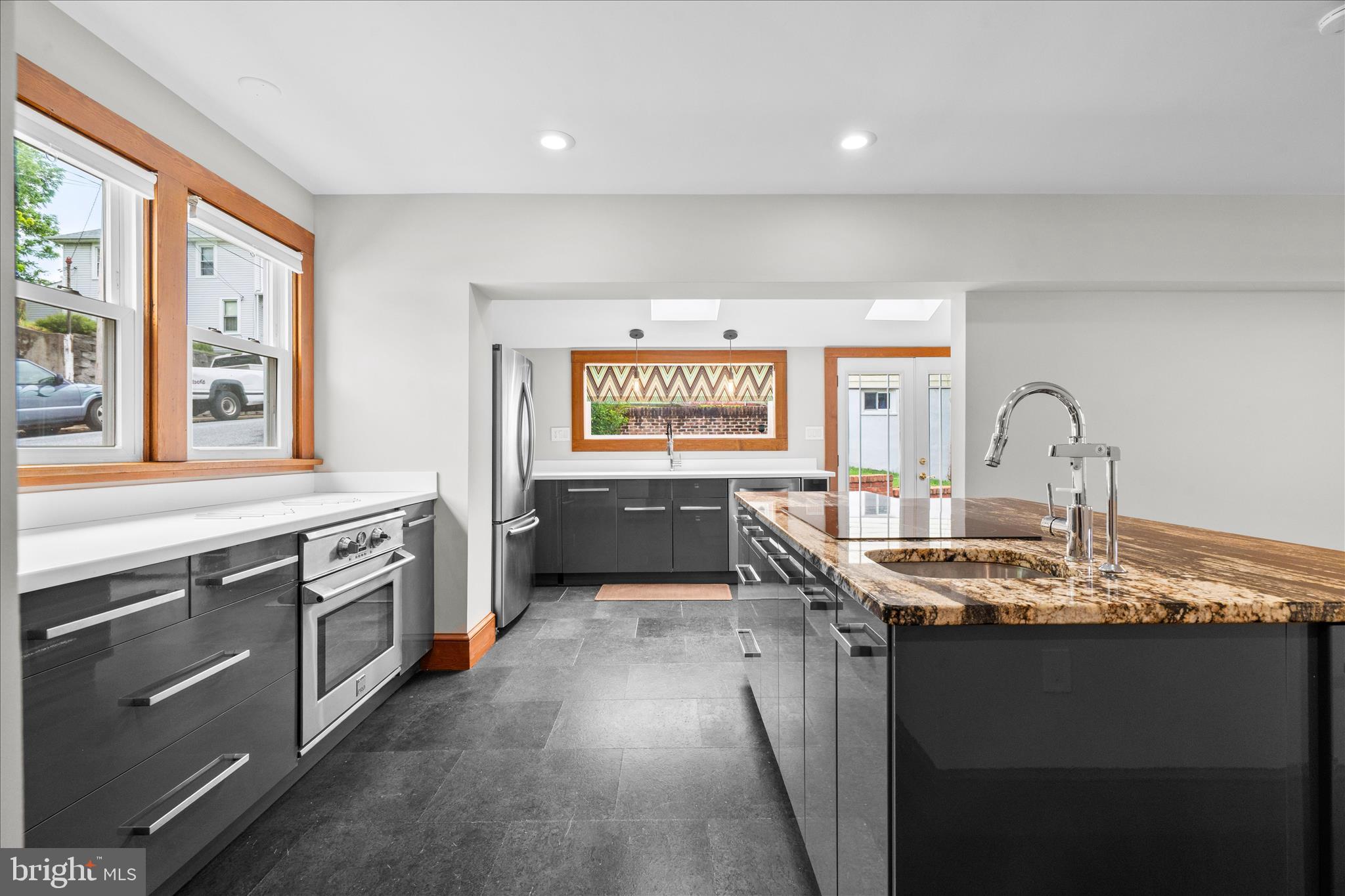 DOWNTOWN BRUNSWICK - Residential