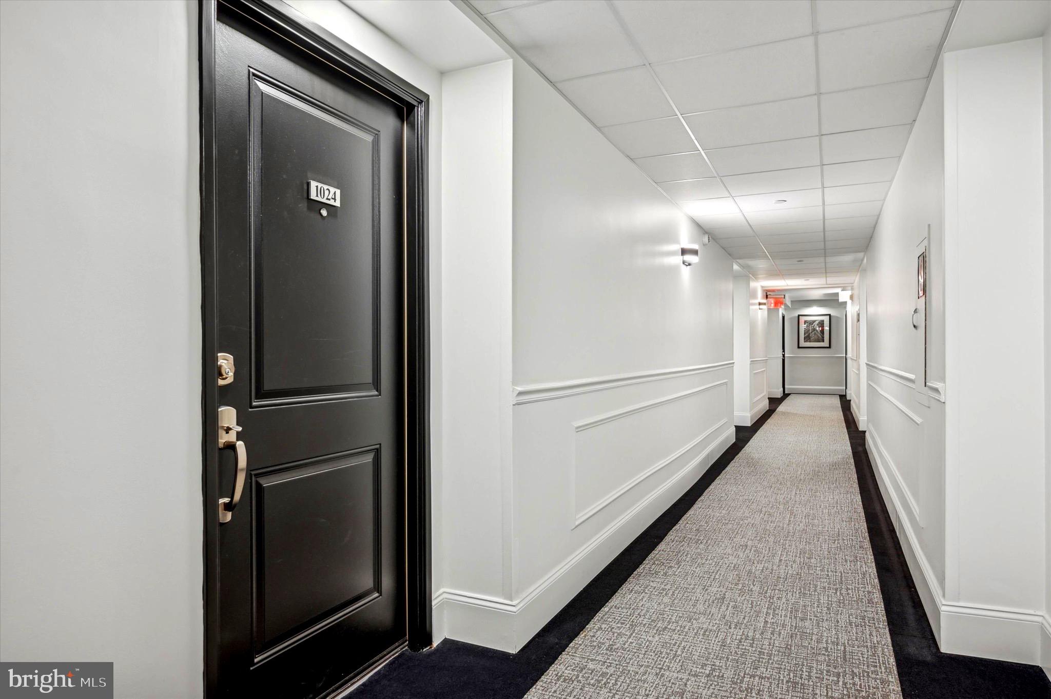 2001 HAMILTON STREET 1024