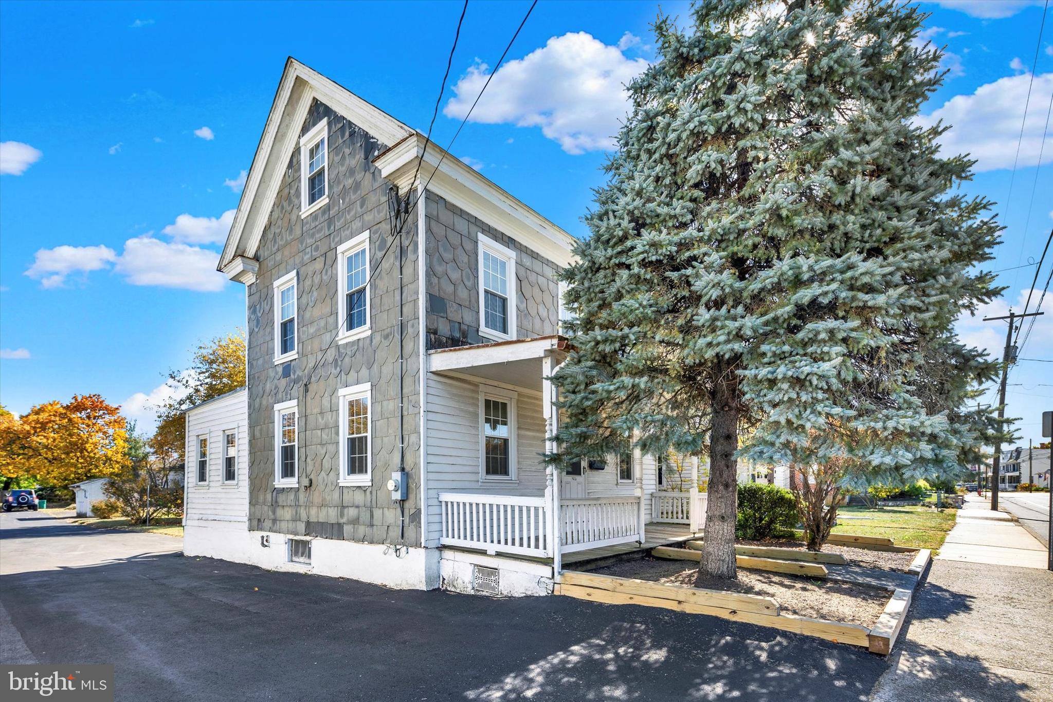 RED HILL ESTS - Residential