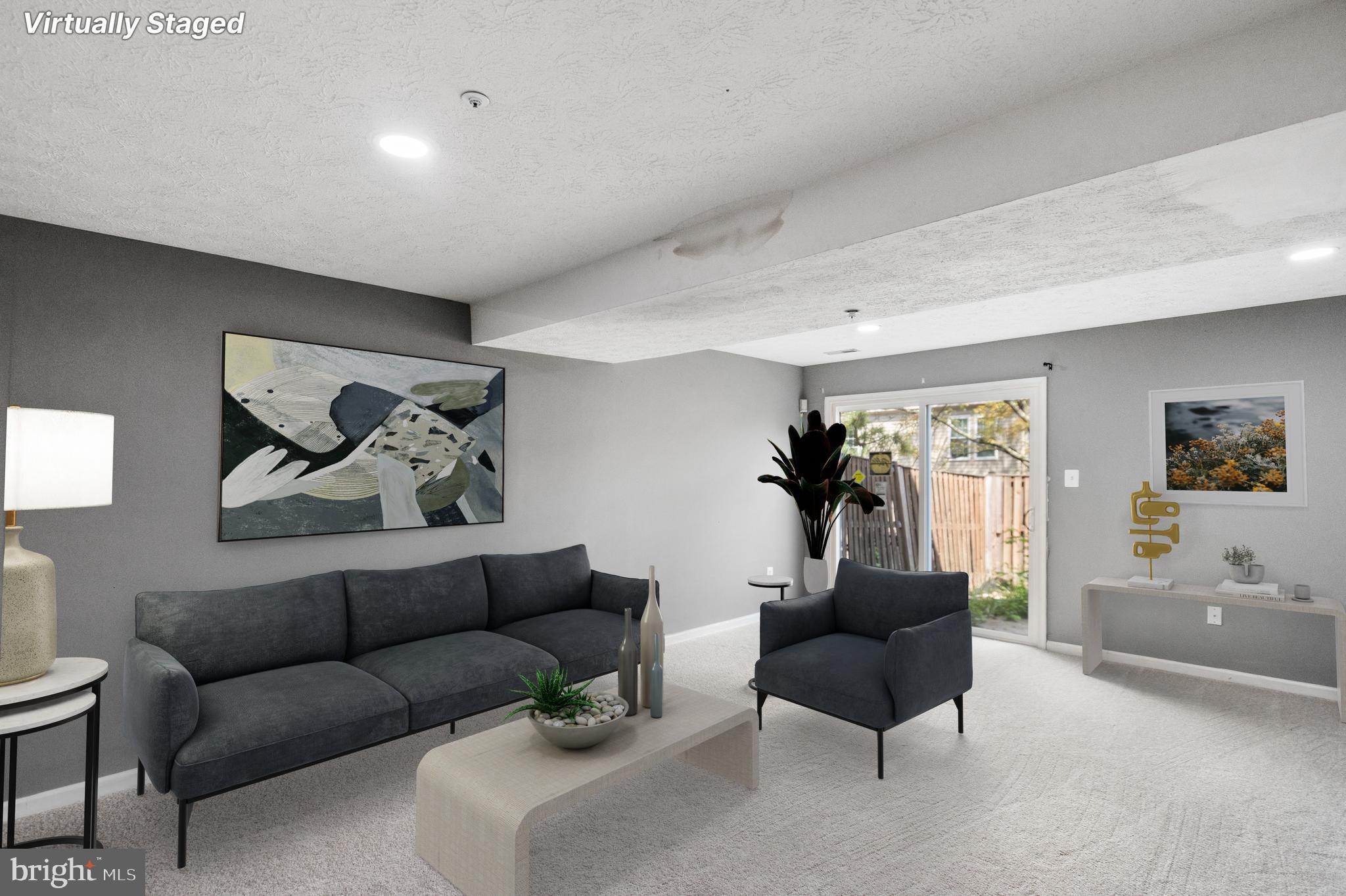 HILLCREST TOWNE - Residential