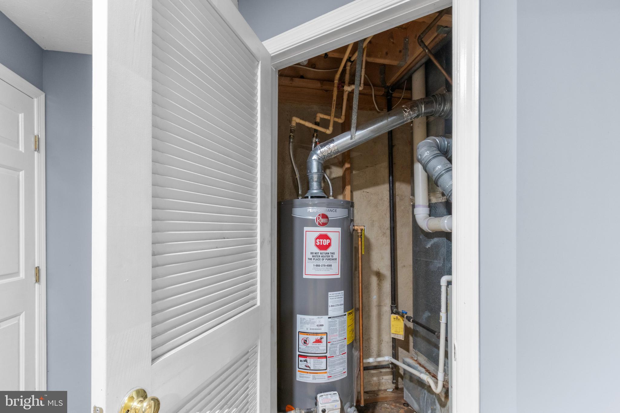 HILLCREST TOWNE - Residential