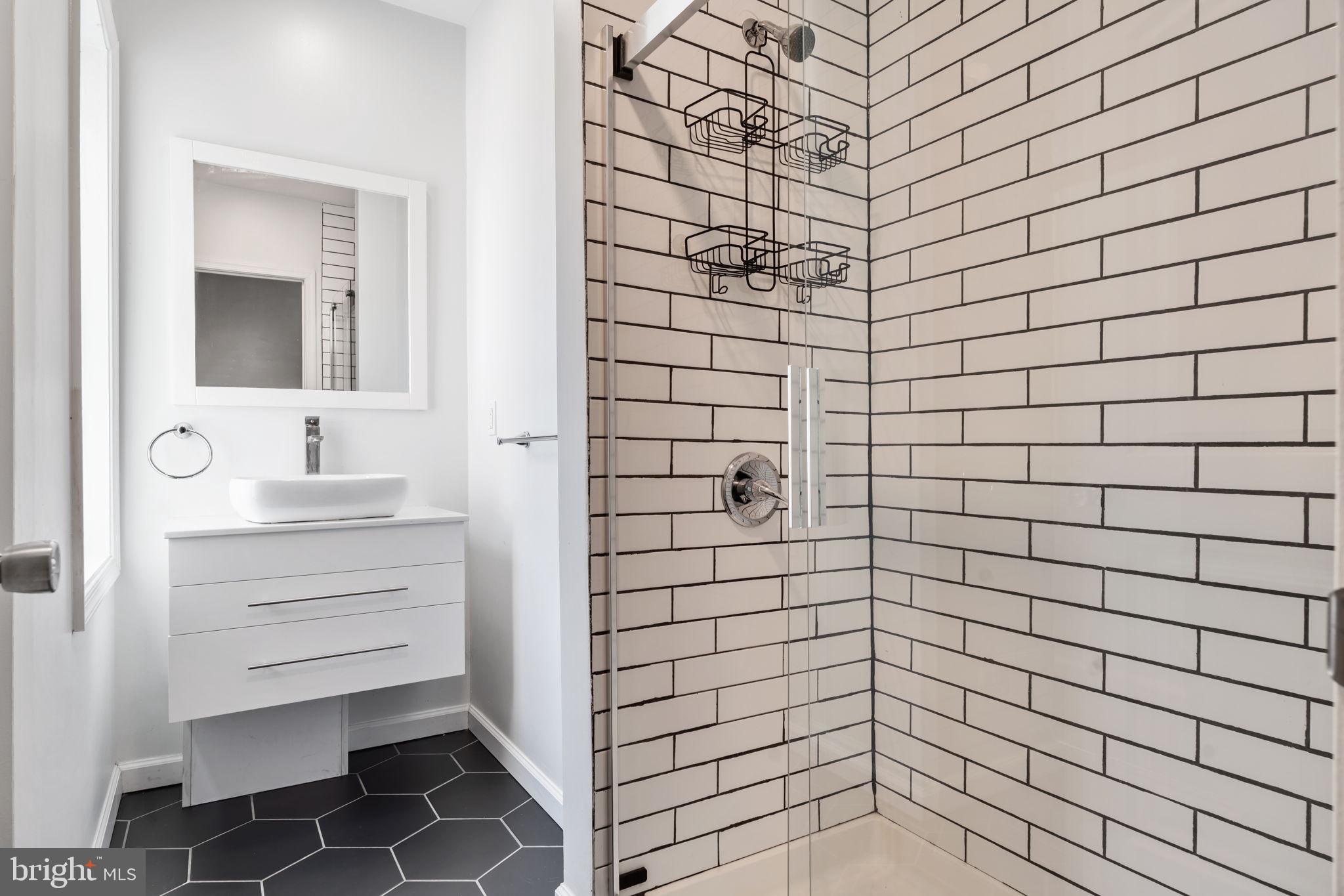 GRAYS FERRY - Residential