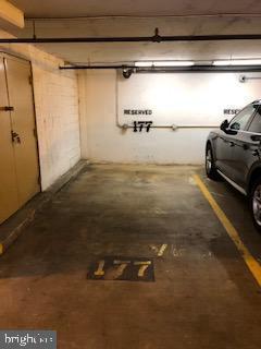 FOUNTAINS AT MCLEAN - Residential