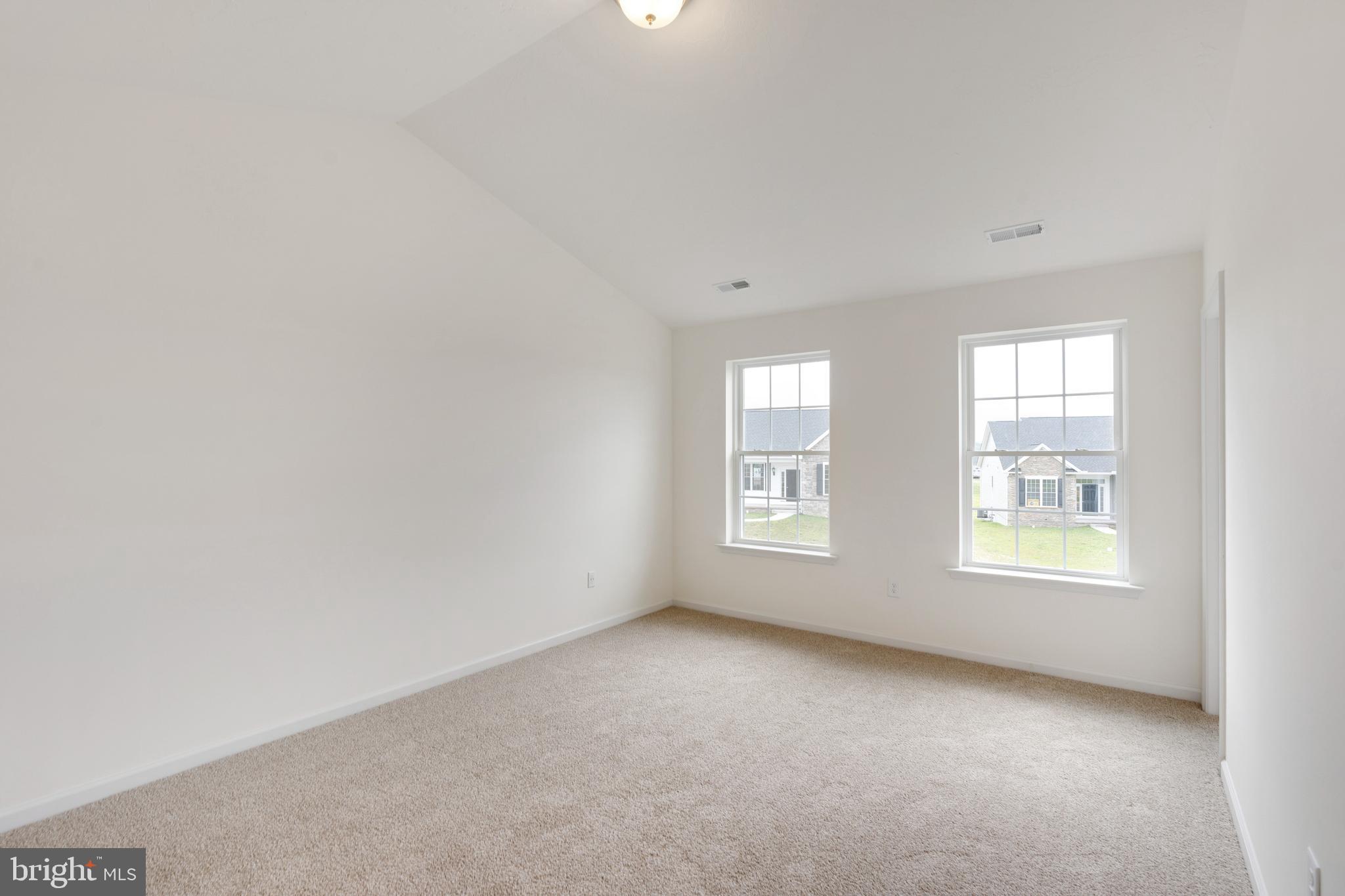 CAMBRIAN HILLS - Residential