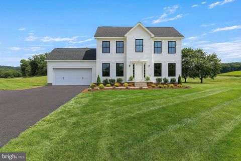 168 LEDGER DRIVE 74 HANOVER PA 17331