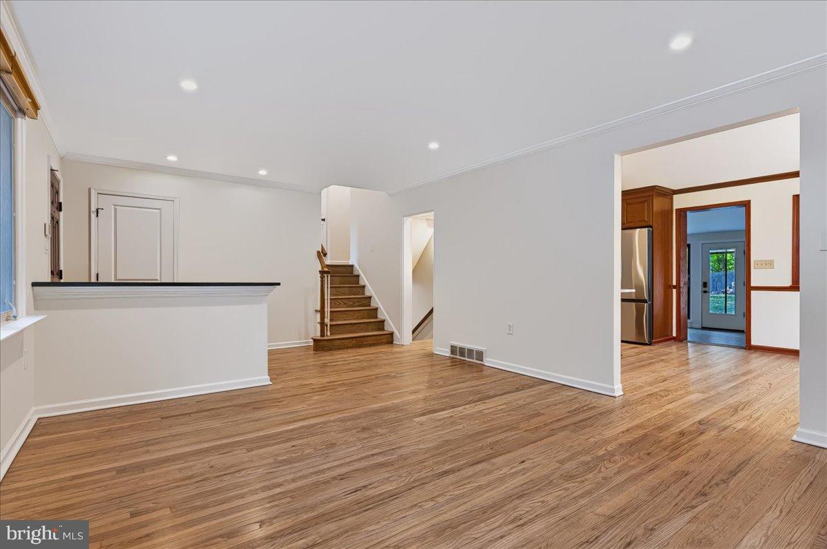 1253 FAUN ROAD