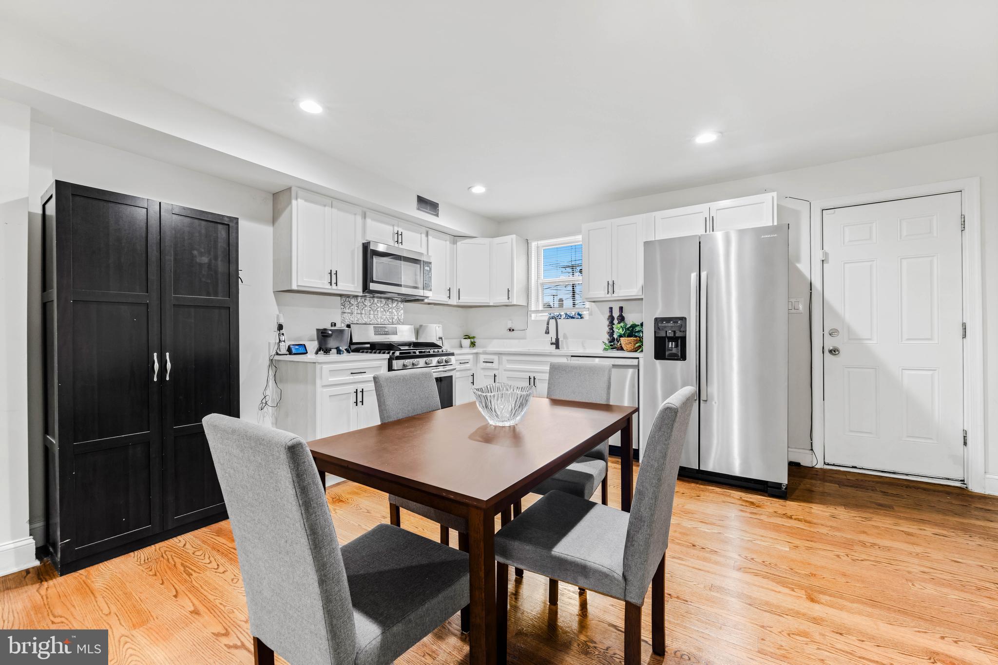 4201 MORRISON COURT