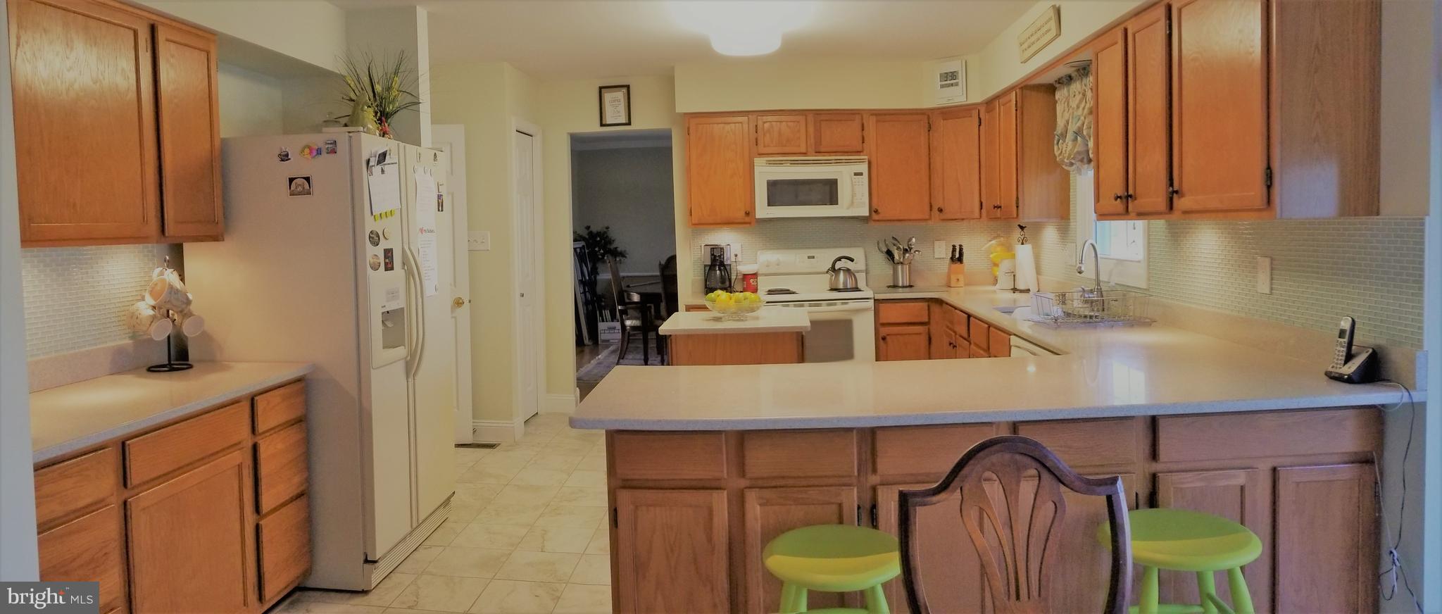 NEWBRIDGE PLAT SIX - Residential Lease