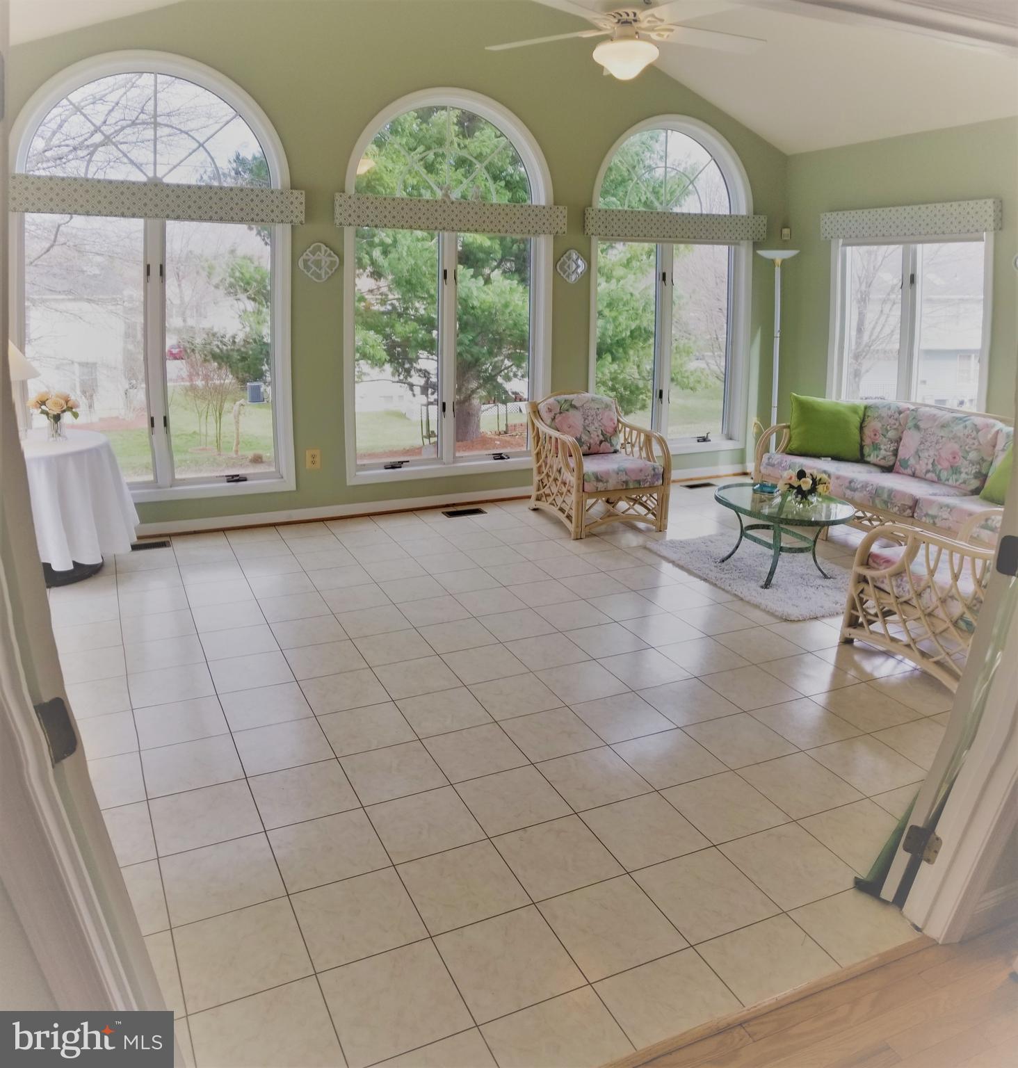 NEWBRIDGE PLAT SIX - Residential Lease