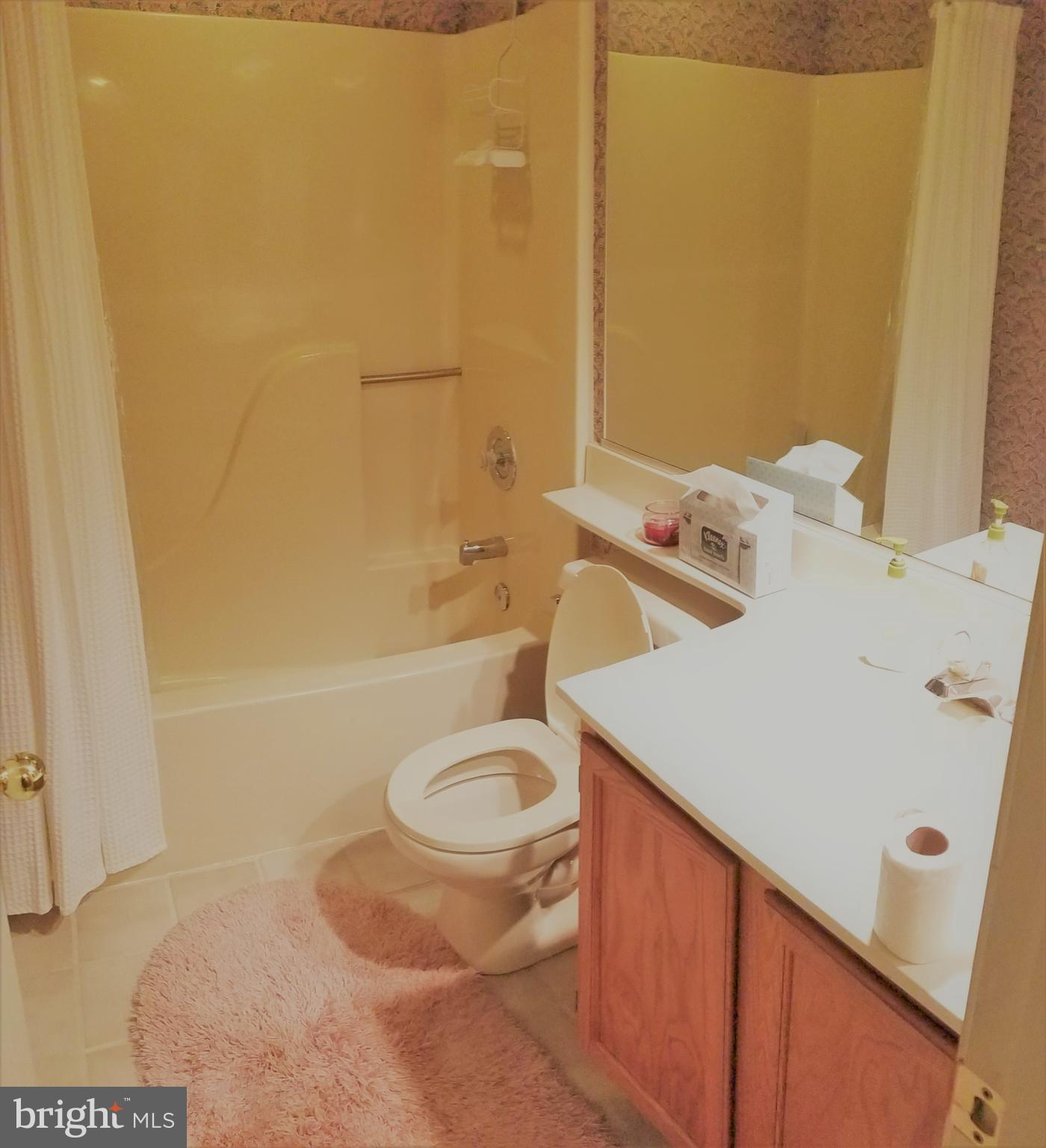 NEWBRIDGE PLAT SIX - Residential Lease