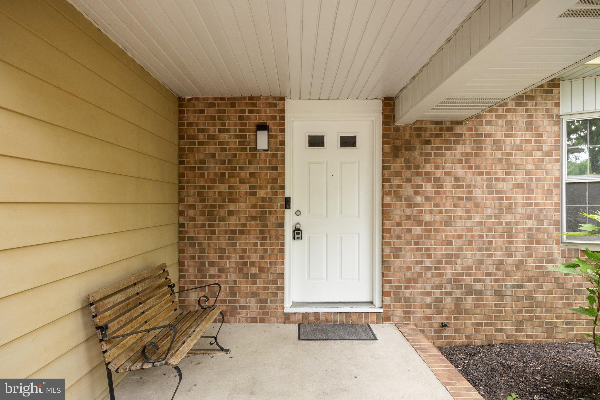 3264 SWAN DRIVE