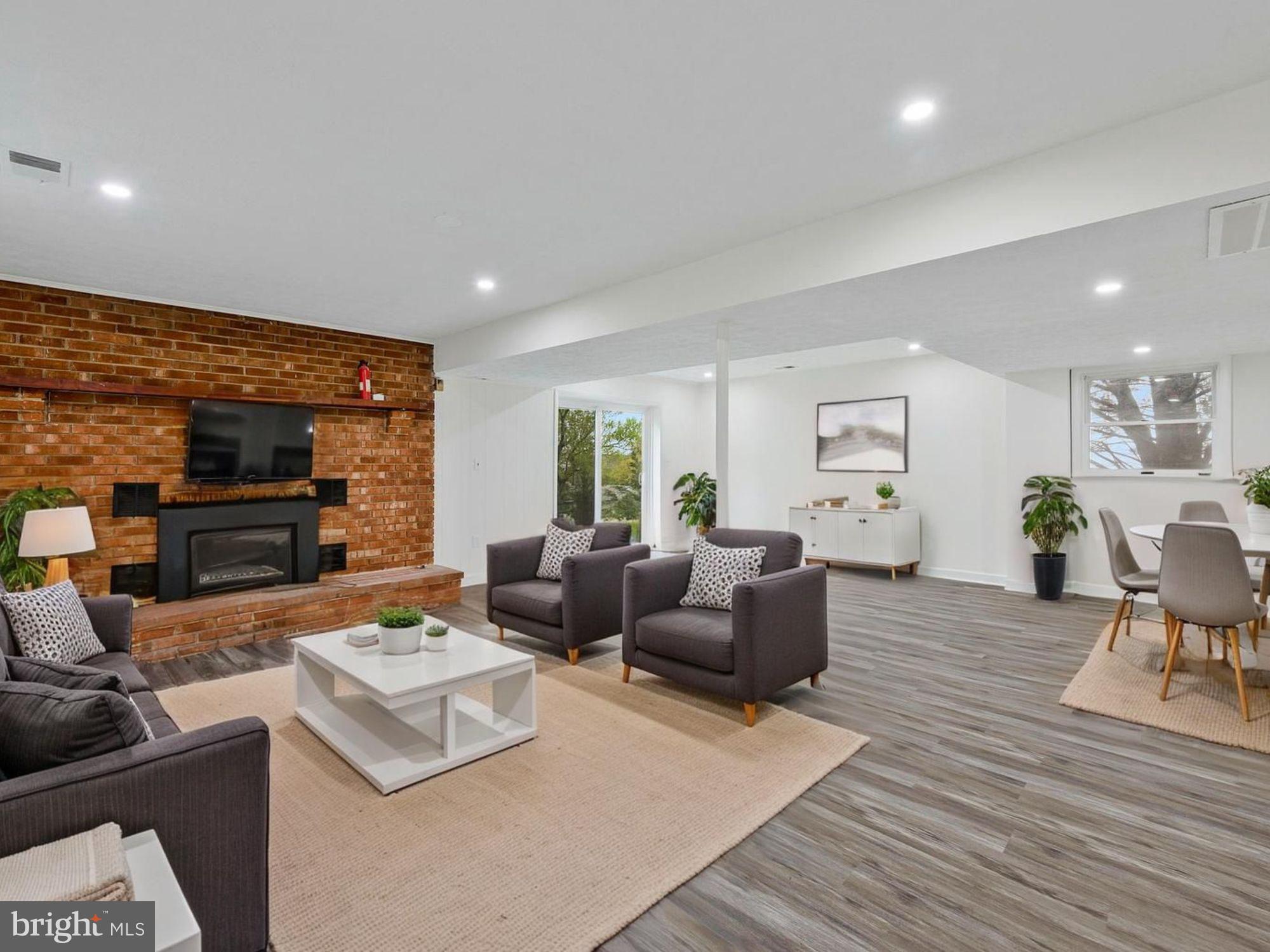 9129 SYBERT DRIVE