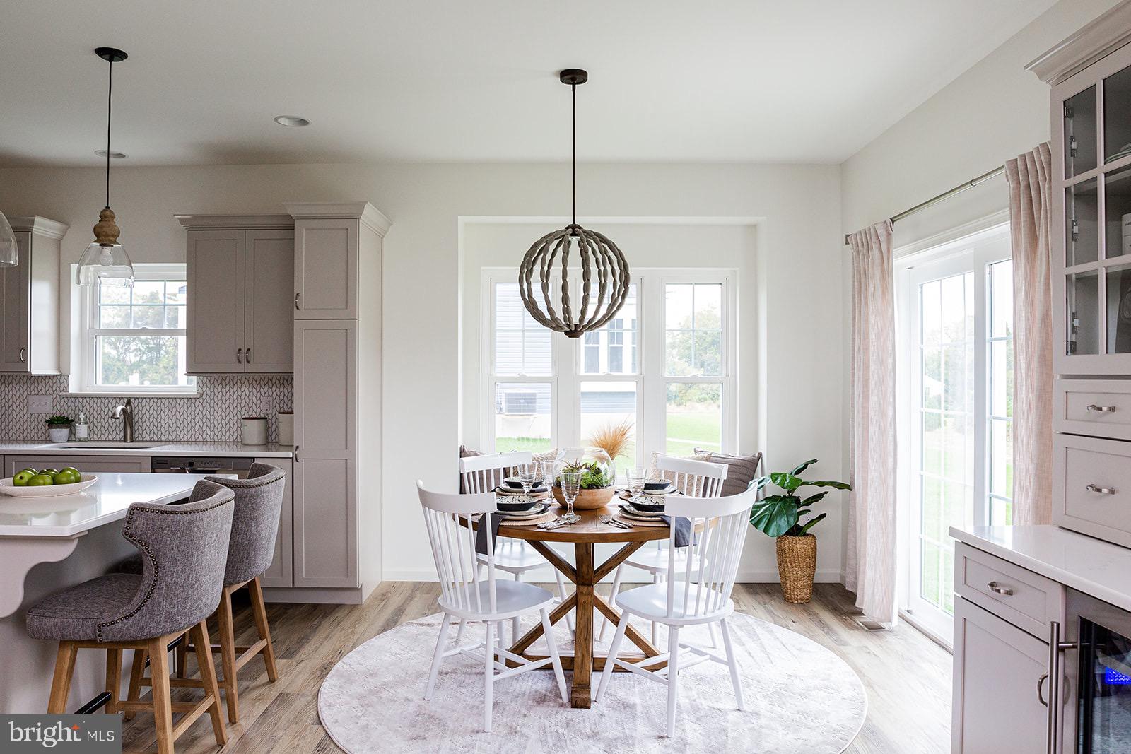 PINE VIEW ESTATES - Residential