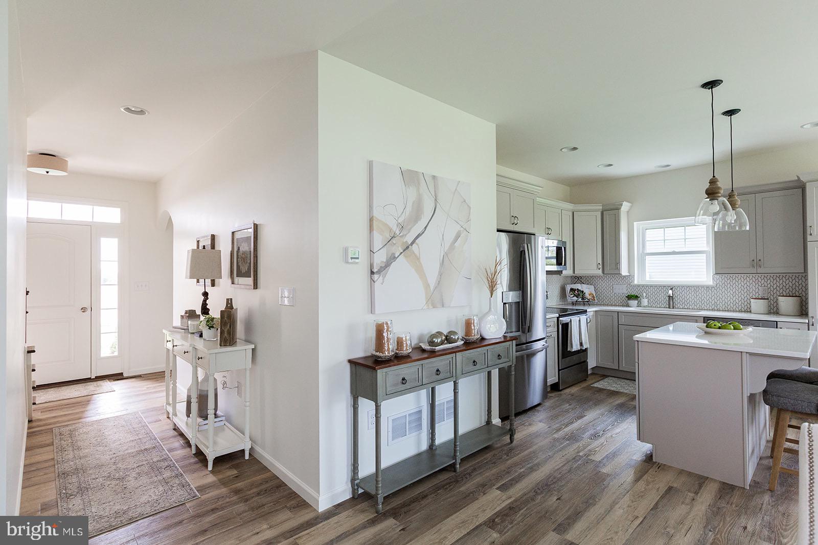 PINE VIEW ESTATES - Residential