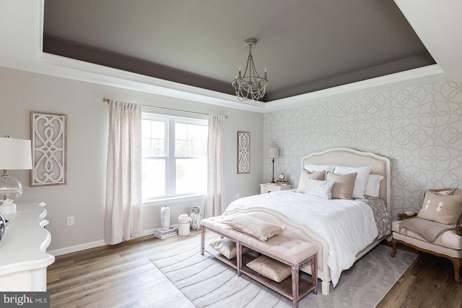 PINE VIEW ESTATES - Residential