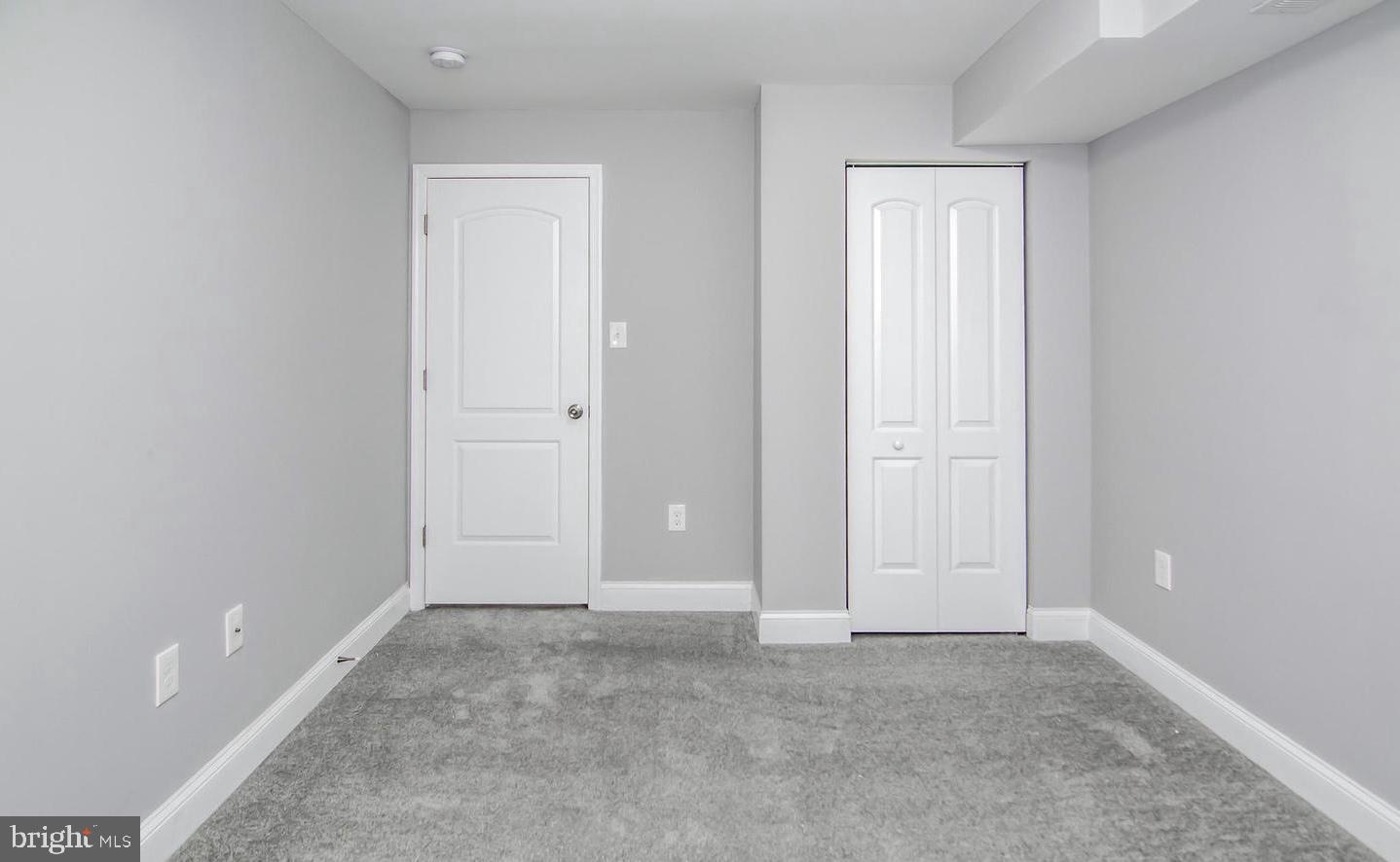HIGHLANDTOWN - Residential
