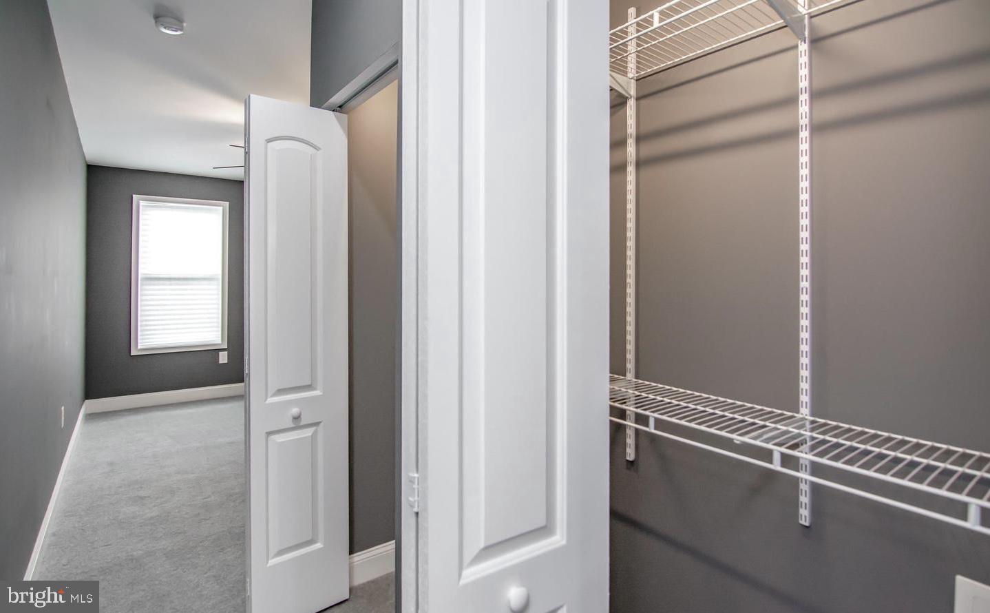 HIGHLANDTOWN - Residential