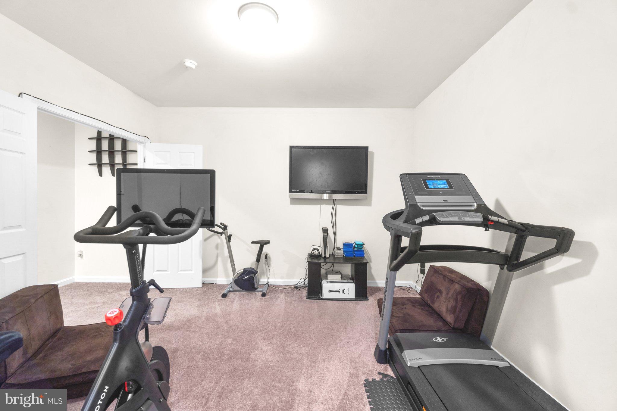 BRINKLEY MANOR - Residential