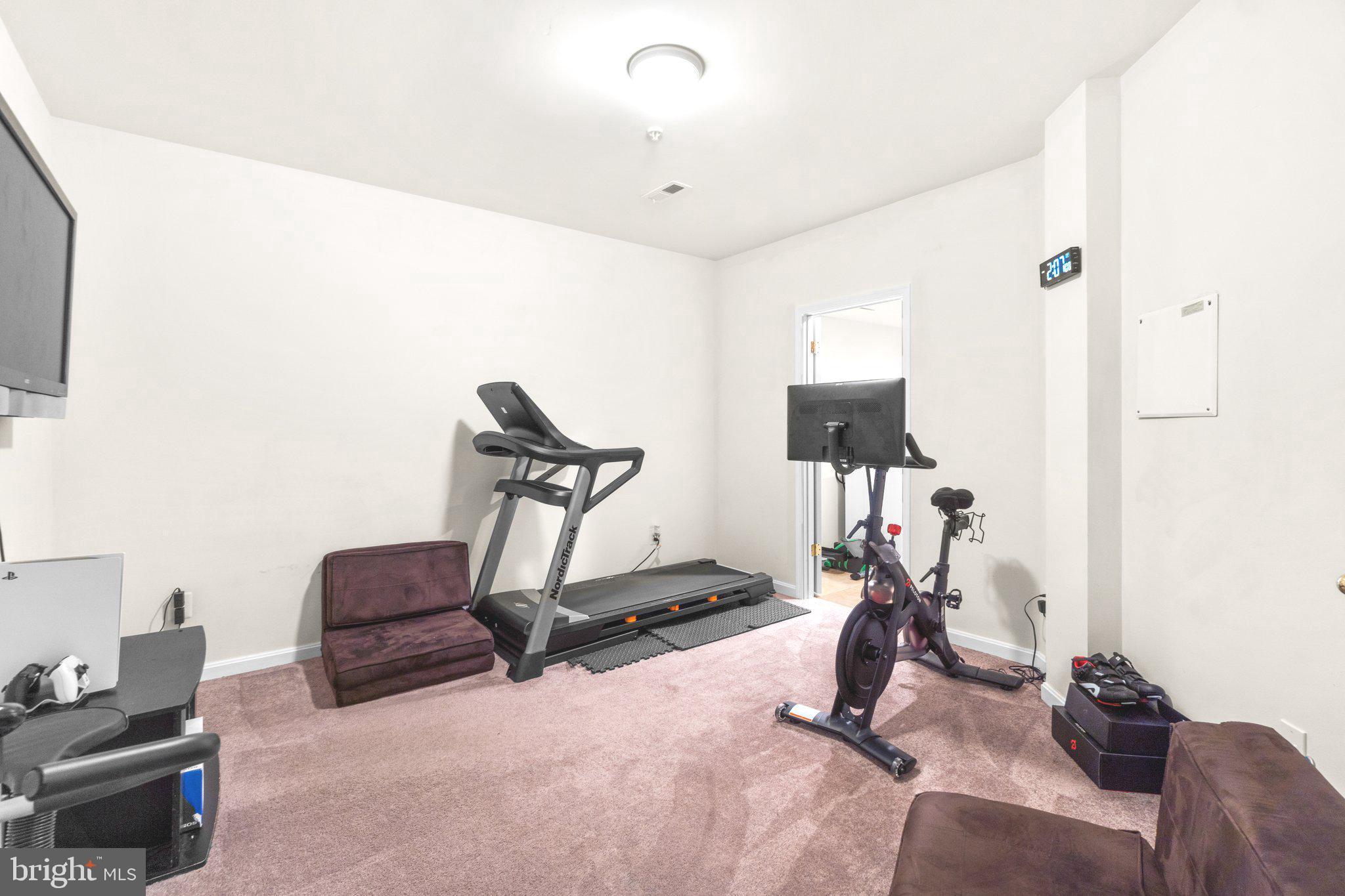 BRINKLEY MANOR - Residential