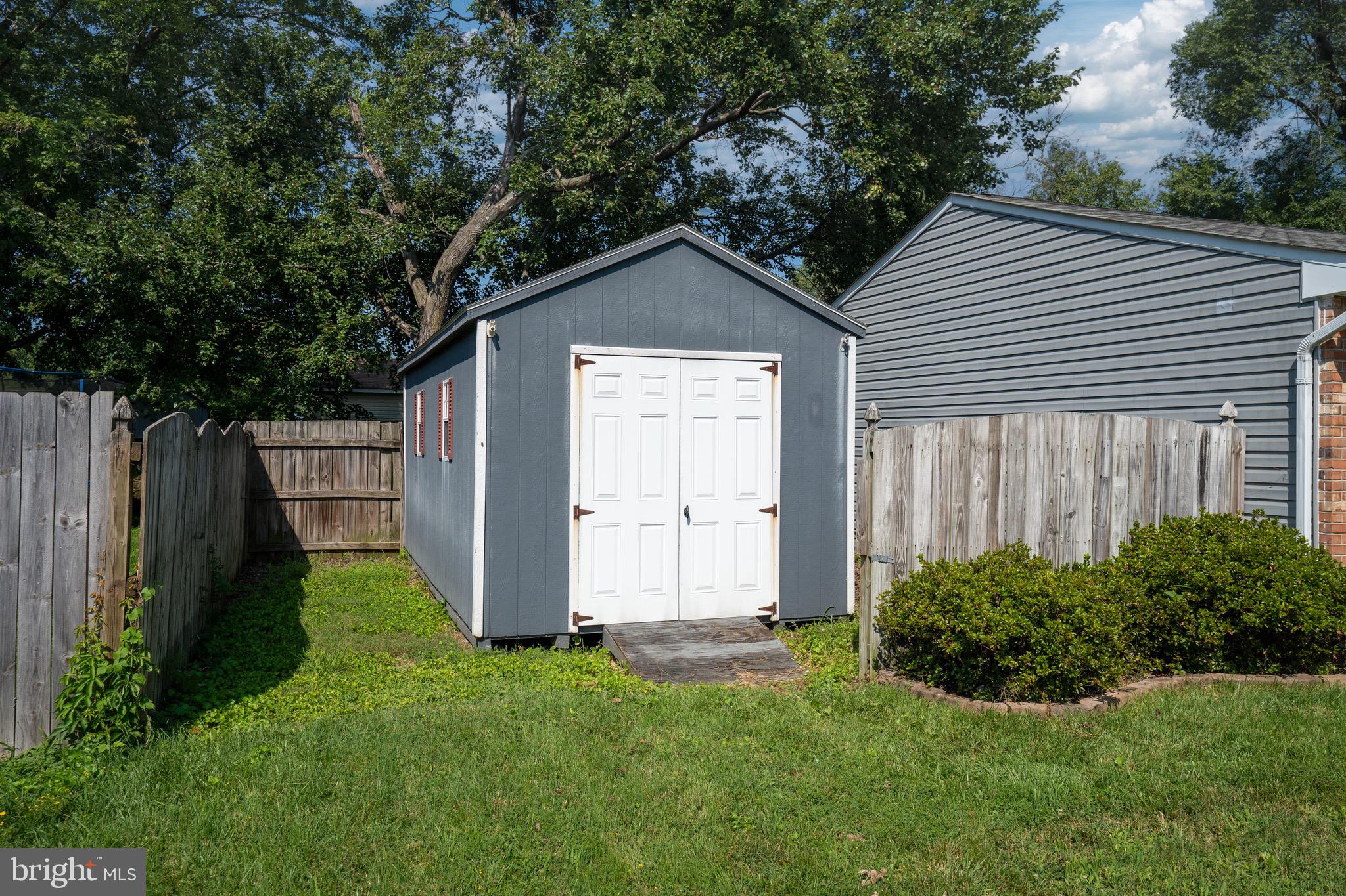 BATTLEFIELD GREEN - Residential