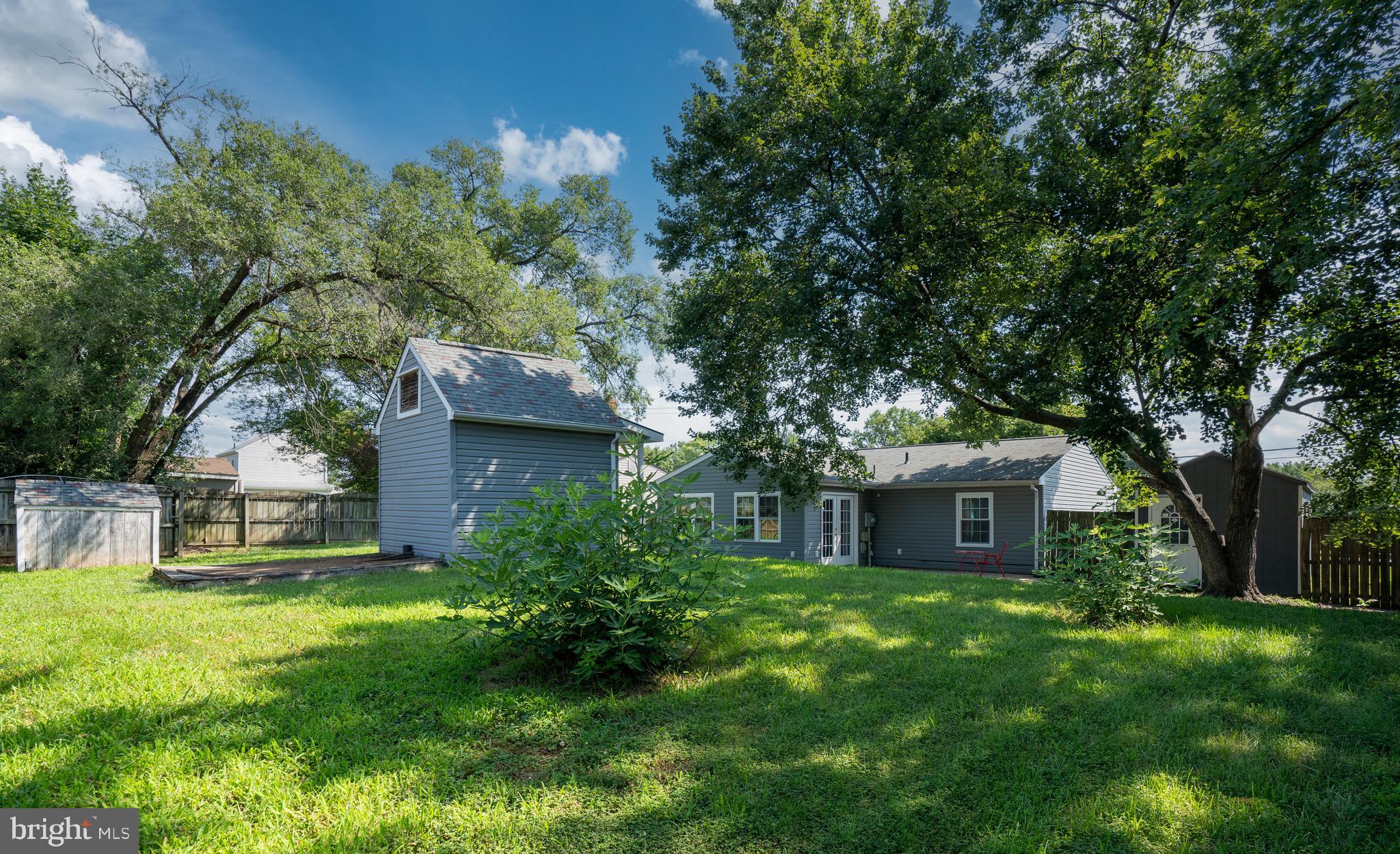 BATTLEFIELD GREEN - Residential