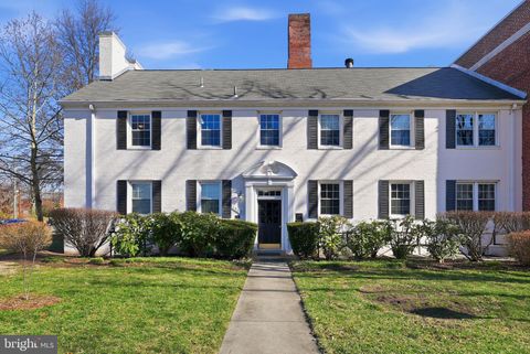 2900 13TH ROAD S 201 ARLINGTON VA 22204