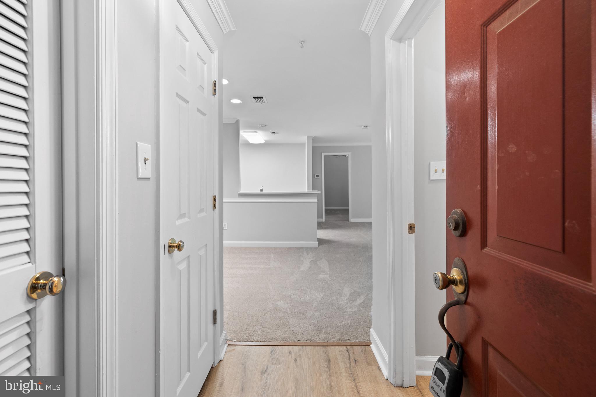 FALLS GABLE - Residential